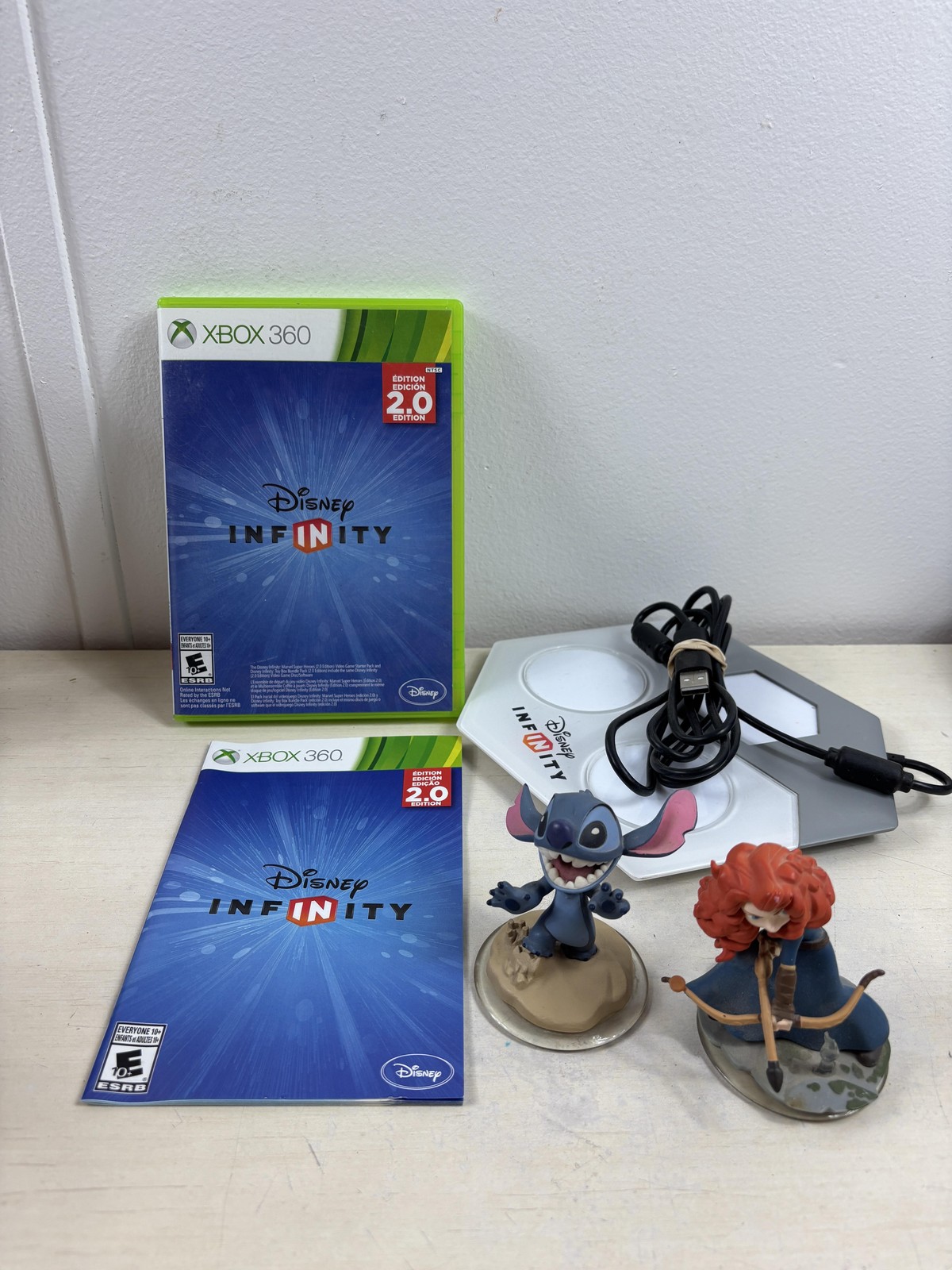 Disney Infinity 2.0 Xbox 360 Game Portal Base Stitch Merida Figures Complete Set