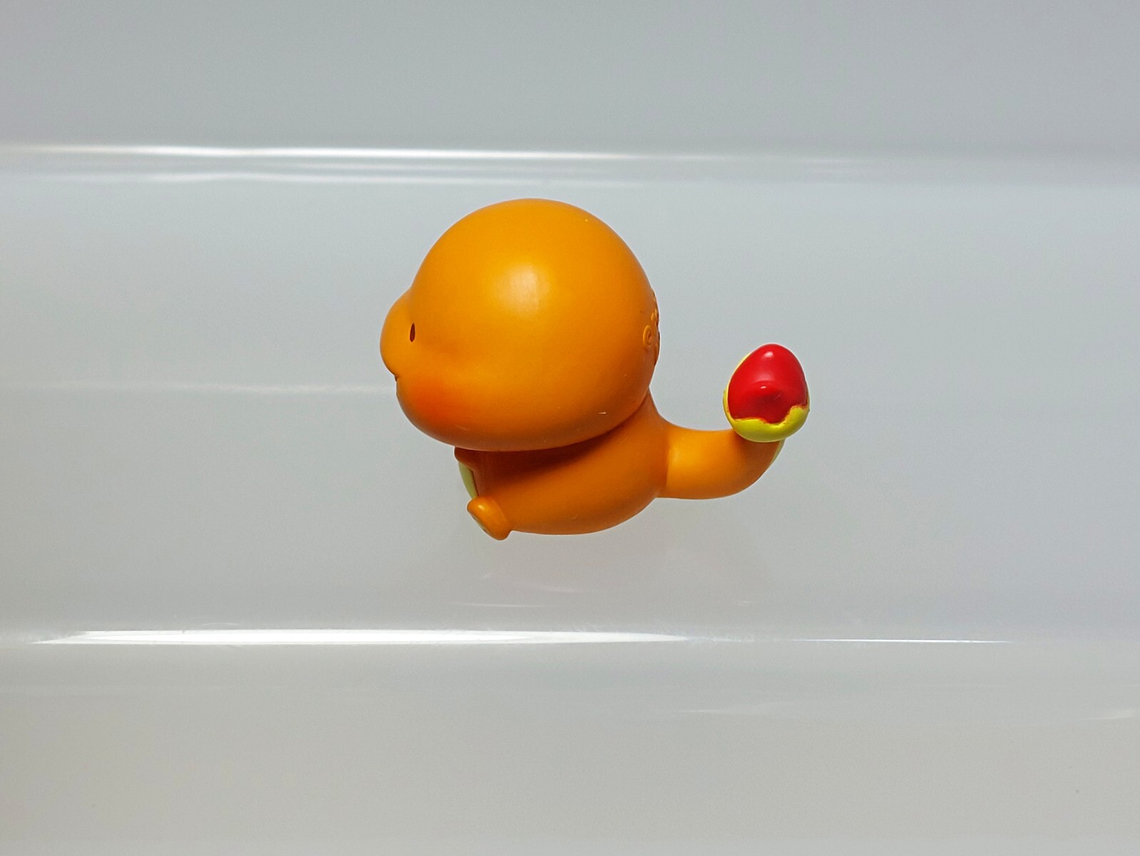 Pokemon Center Japan 2020 Figure Collection Pokemon Yurutto Charmander F04 0.8in