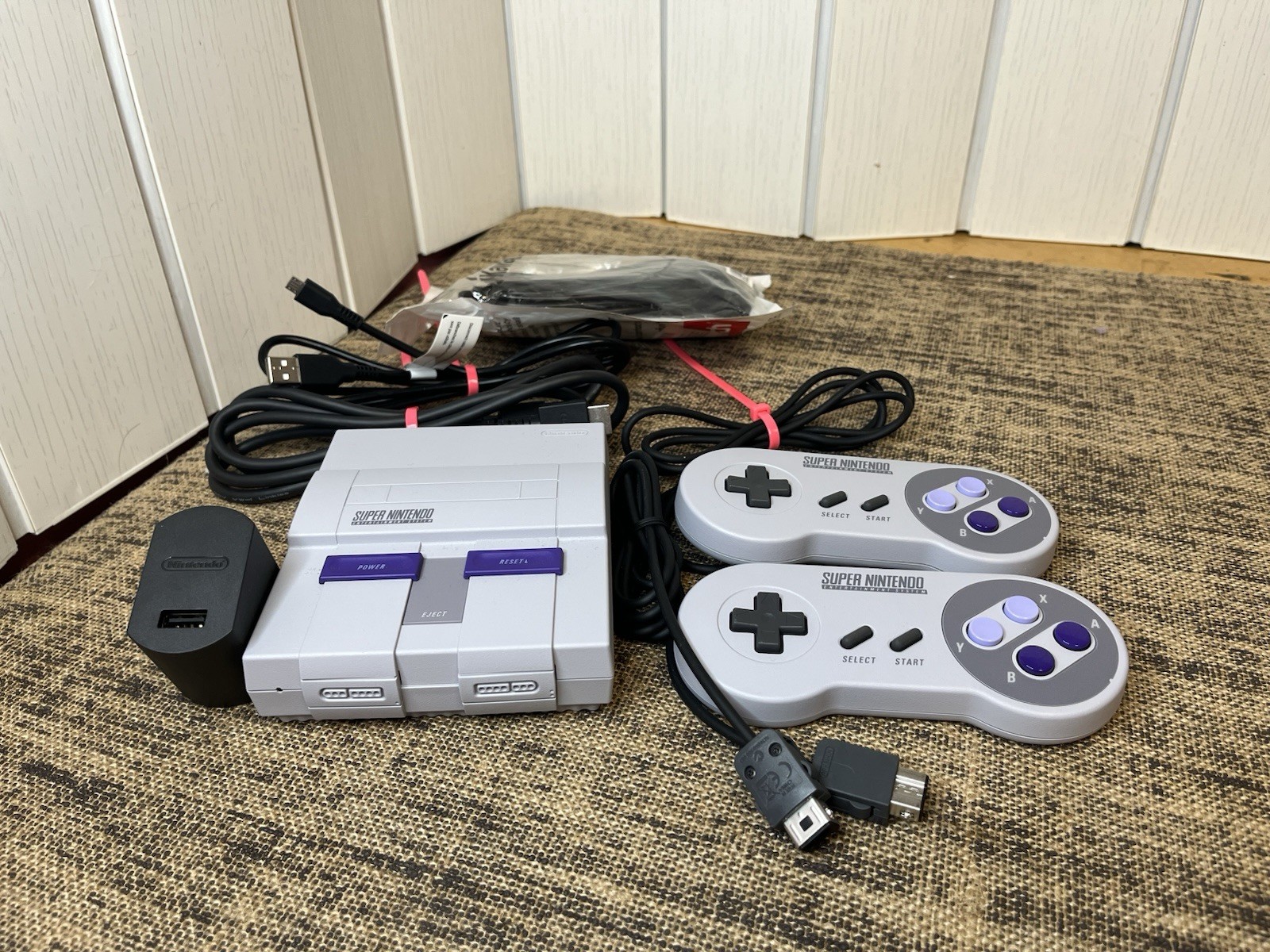 Genuine SNES Classic Edition w/o Box