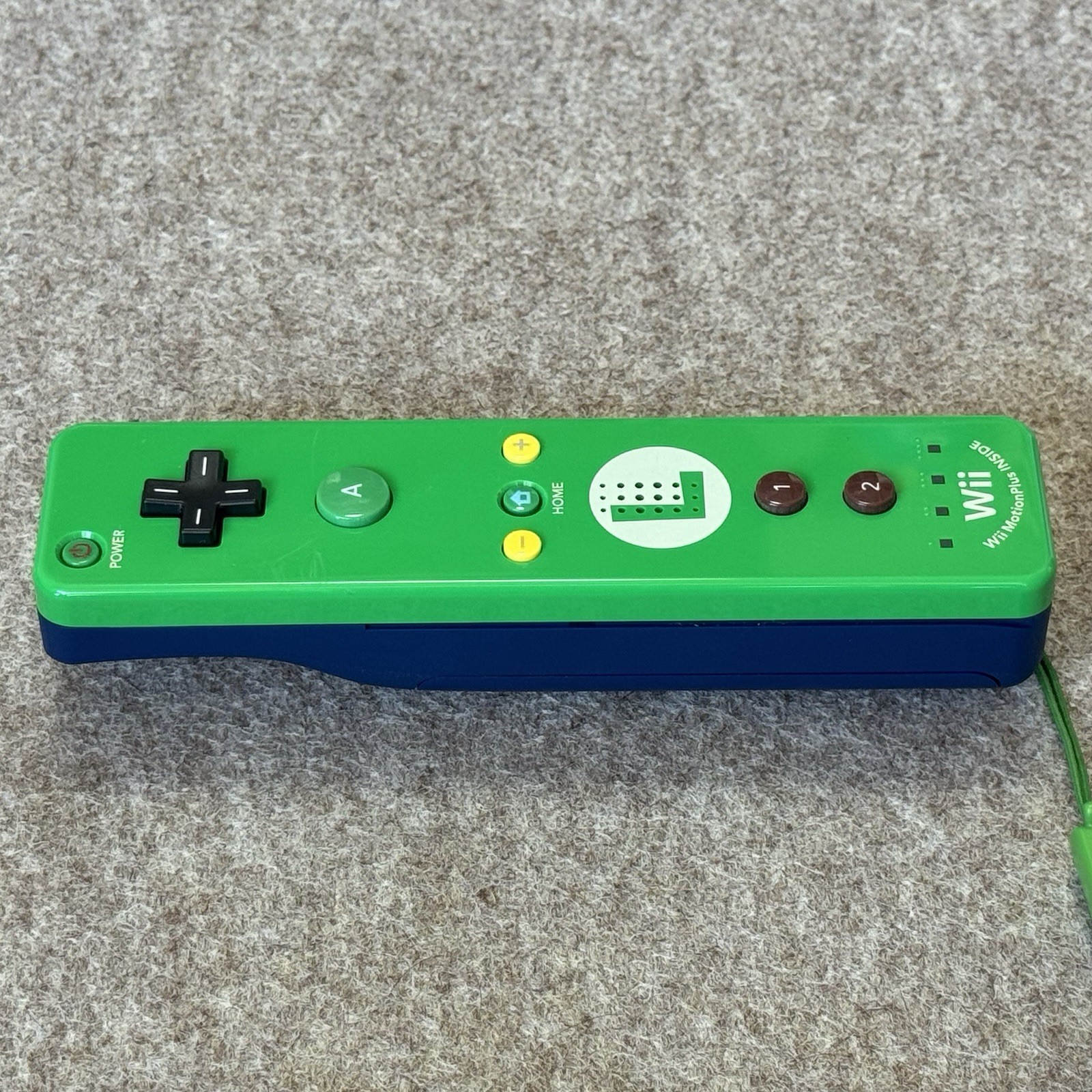 Nintendo Wii U Luigi Green Remote Plus Controller + Sleeve & Strap RVL-036