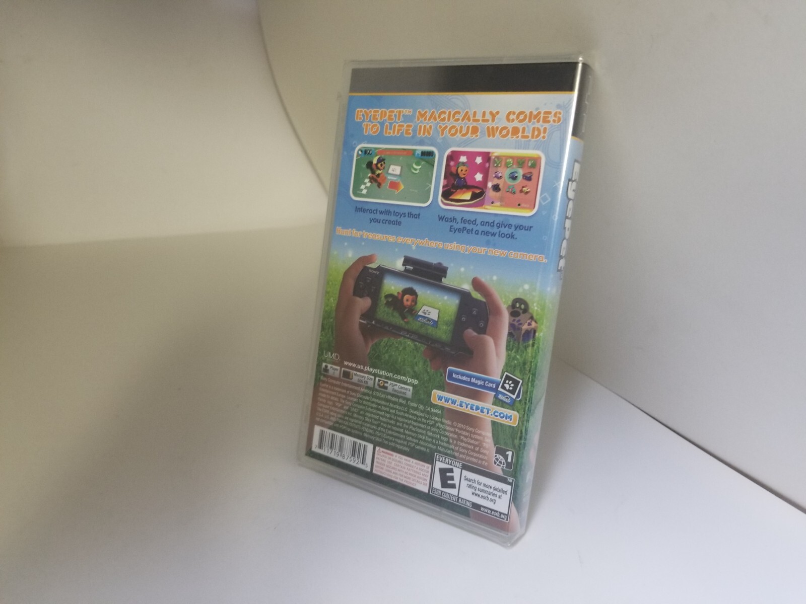 NEW Sealed Virtual Eye Pet game for Sony PSP (Camera required but not included )