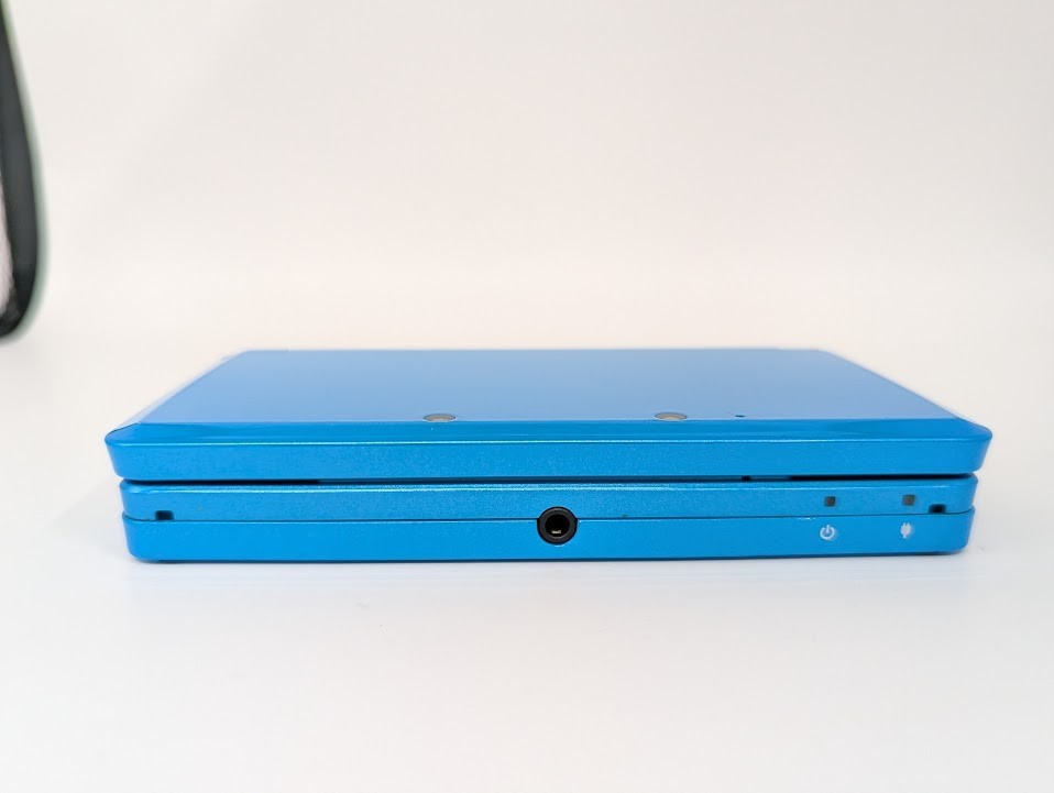 B308 Nintendo 3DS console Light Blue Japan w/pen memory 4GB adapter fx
