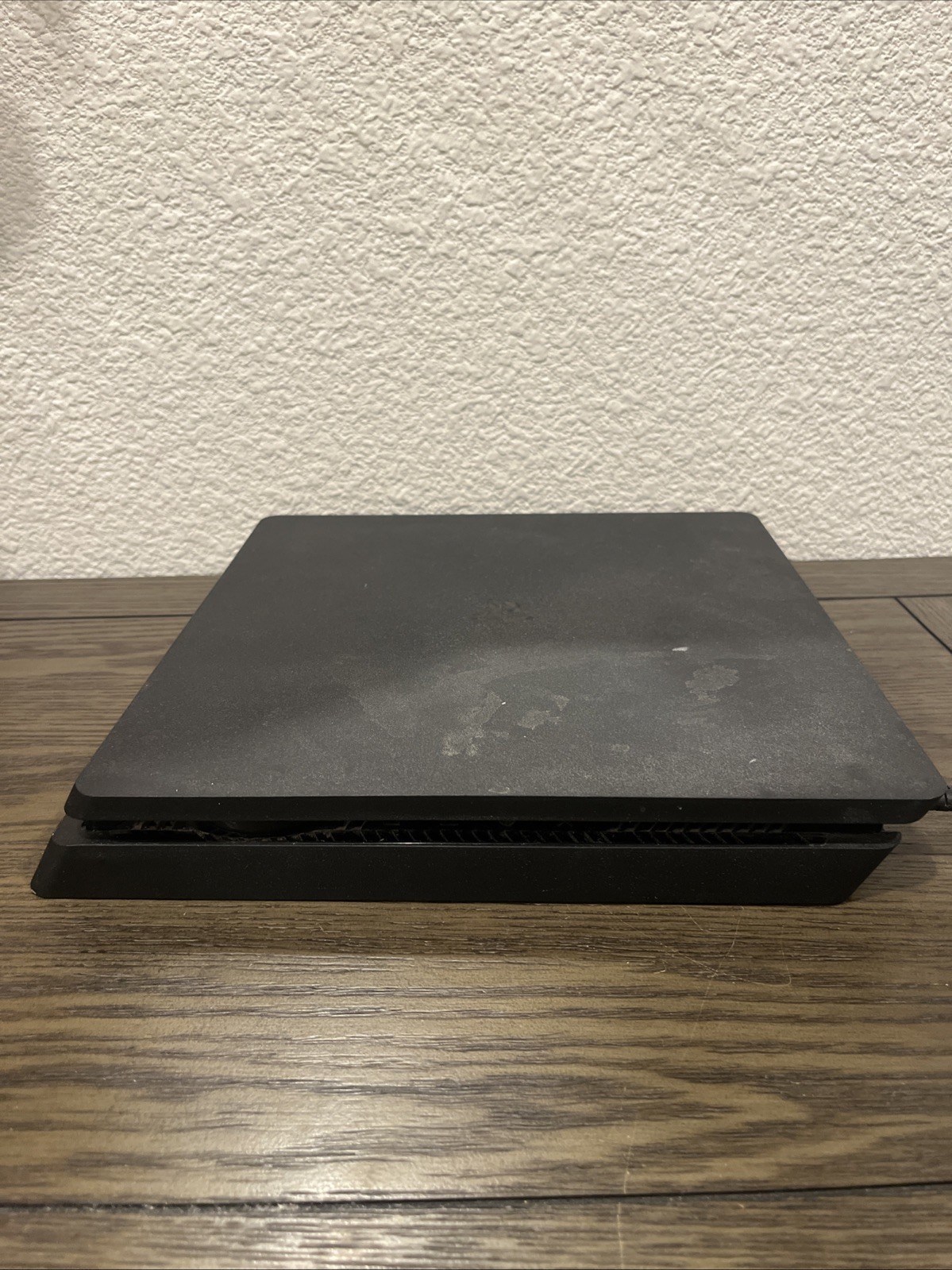 Sony PlayStation 4 Slim Game Console CUH-2215B w/Power Cable (Read)