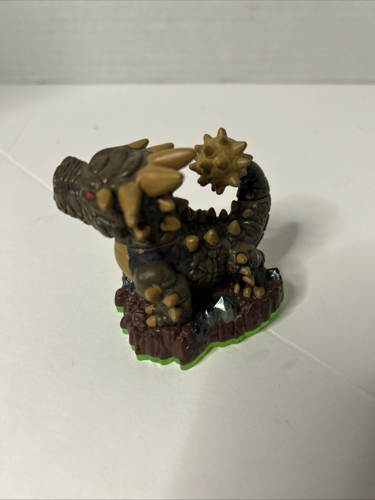 SKYLANDERS SPYRO’S ADVENTURE BASH EARTH ELEMENT DRAGON FIGURE TOY ACTIVISION