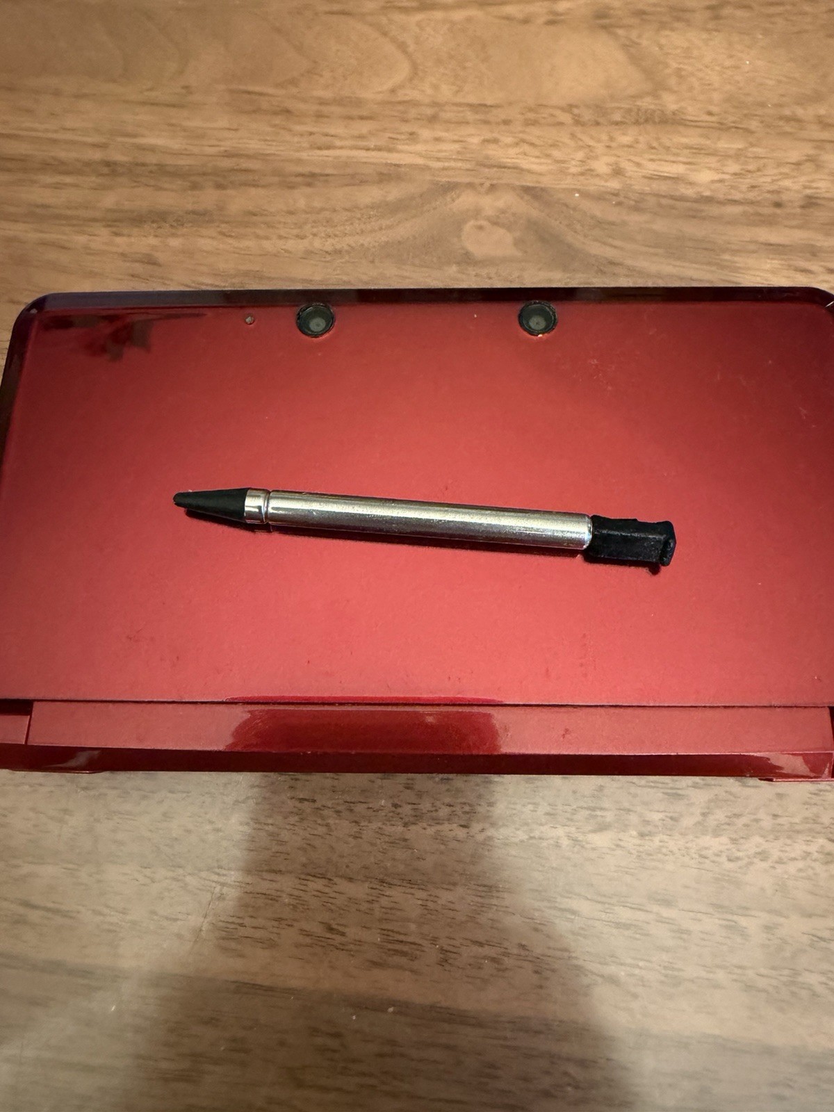 Nintendo 3DS Flame Red (Charger/Stylus/5 Games Included)