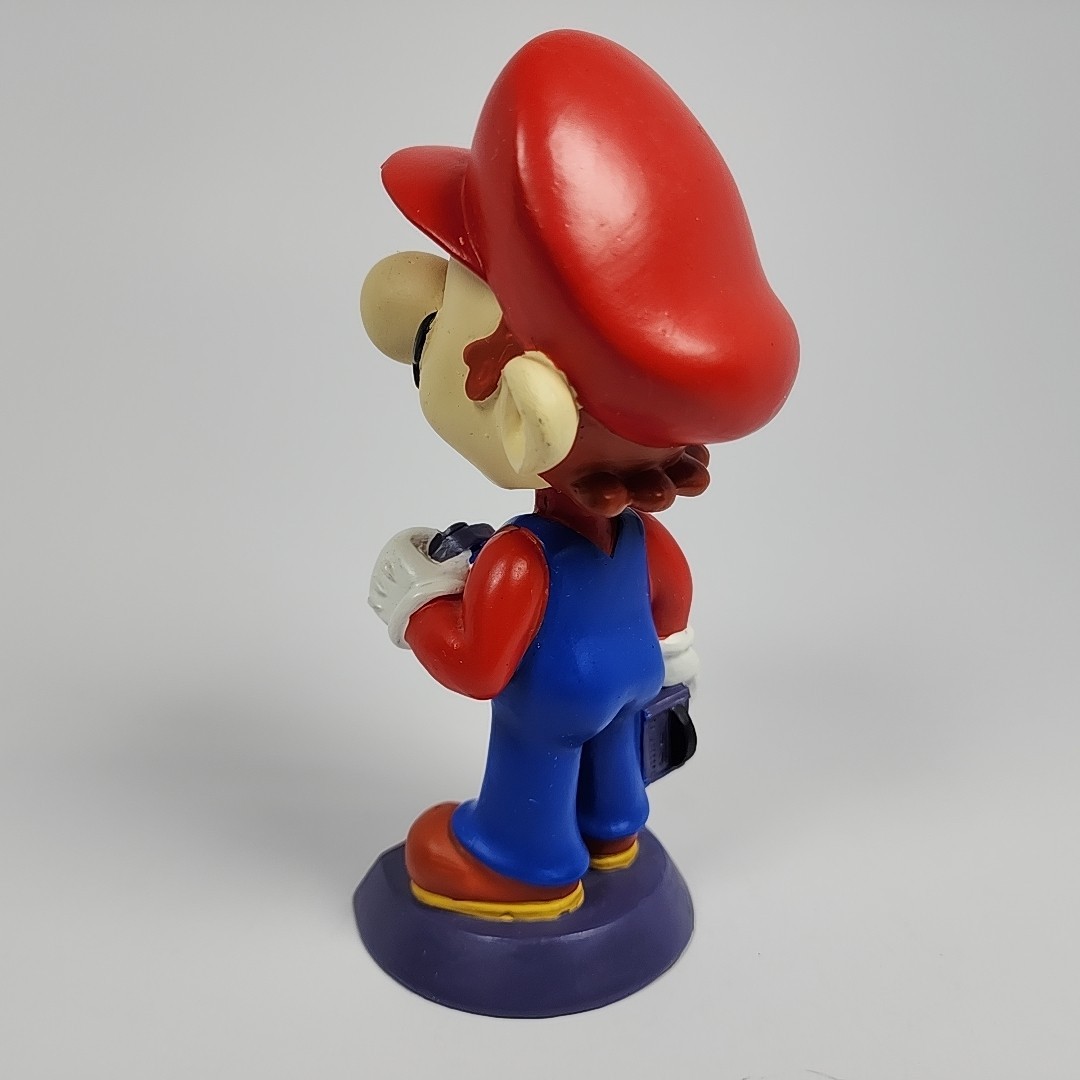 Nintendo GameCube Mario Bobblehead Figure 2002 Target Exclusive Limited Edition