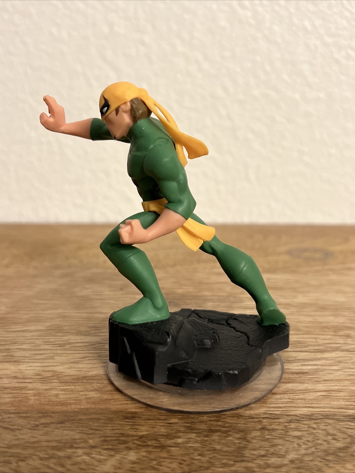 DISNEY MARVEL INFINITY 2.0 SUPER HEROES IRON FIST TOY