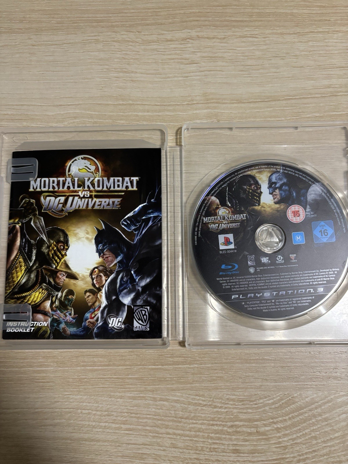 Warner Bros. Mortal Kombat vs. DC Universe (PS3) Fighting, M, PAL, 2008, Manual