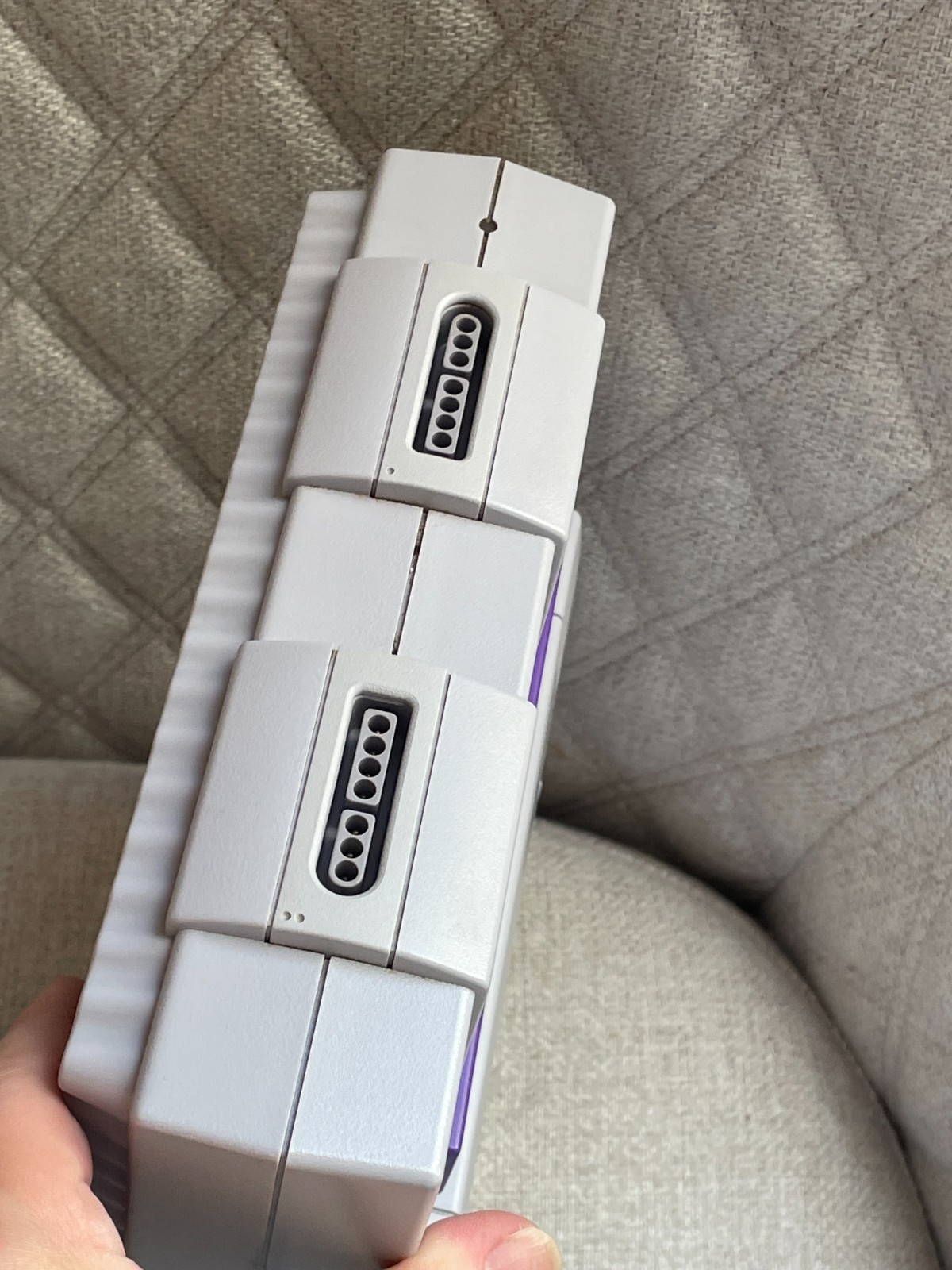 SUPER NINTENDO SNES CONSOLE WITH 2 CONTROLLERS & NHL STANLEY CUP GAME TESTED