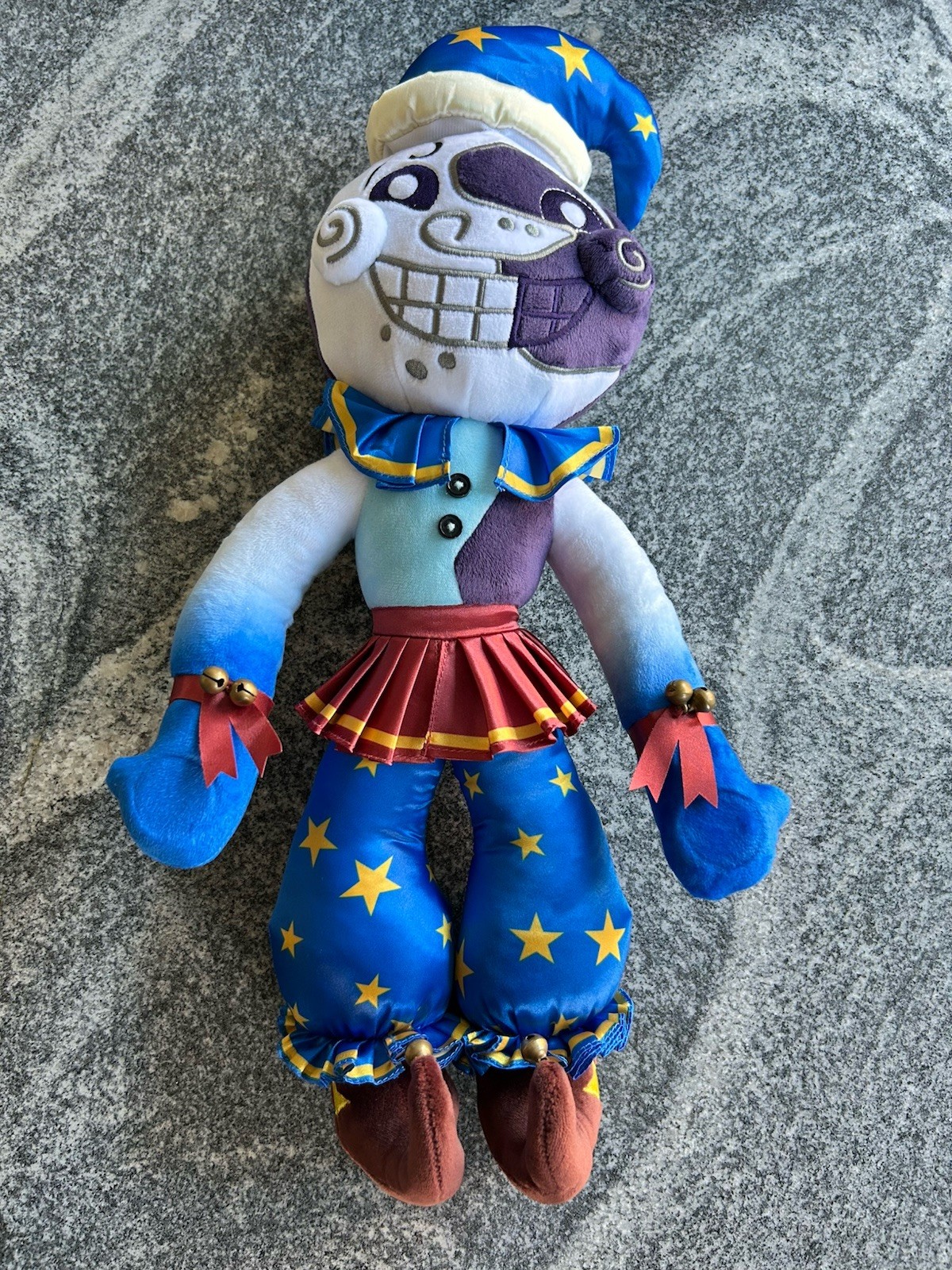 Hex Five Nights at Freddy’s The Moon Plush Doll w/ Trading Card (2025)