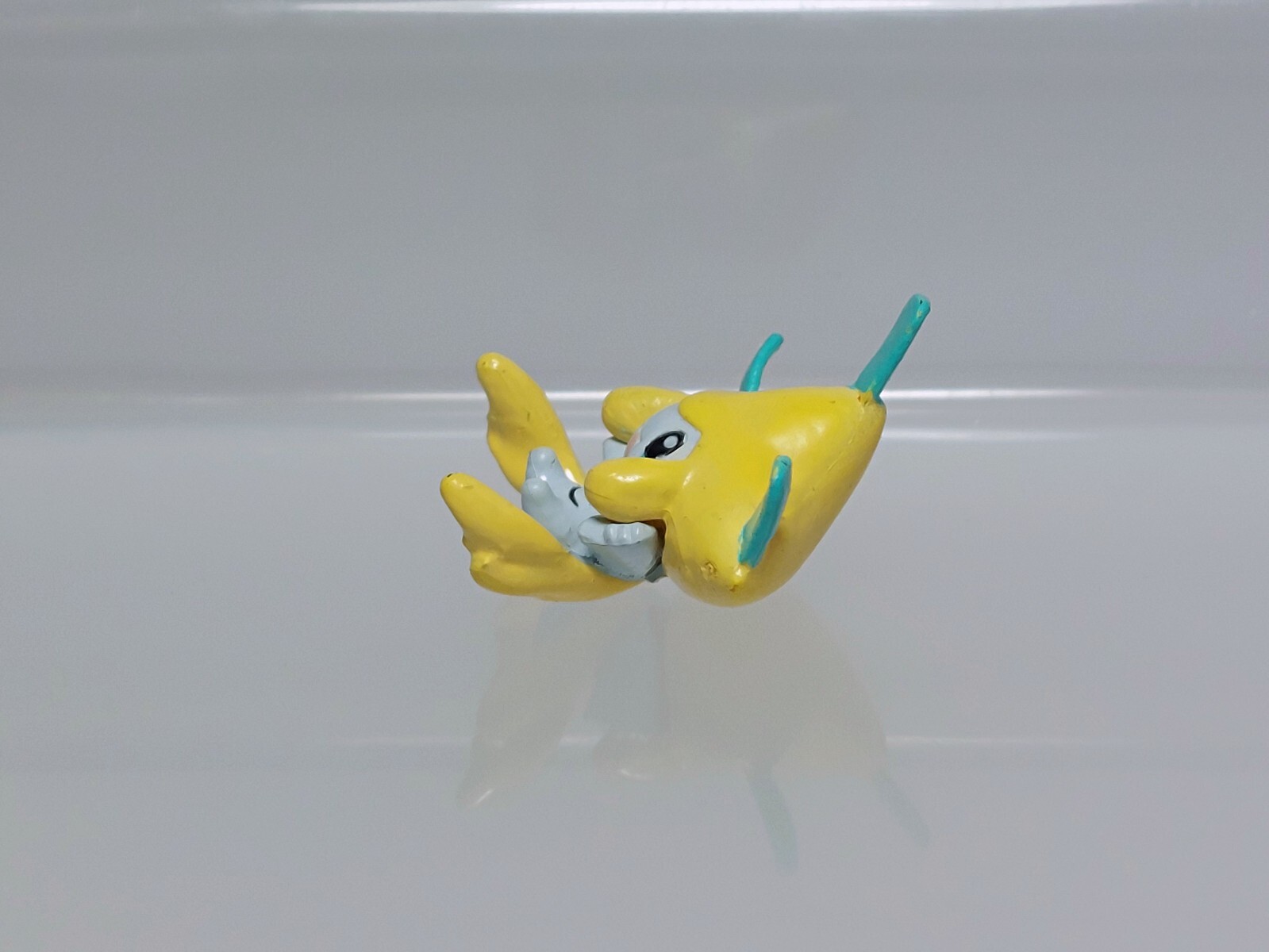 Jirachi Pokemon Keshipoke ??? Mini Figure Ensky Toy Japan Y05 0.9in