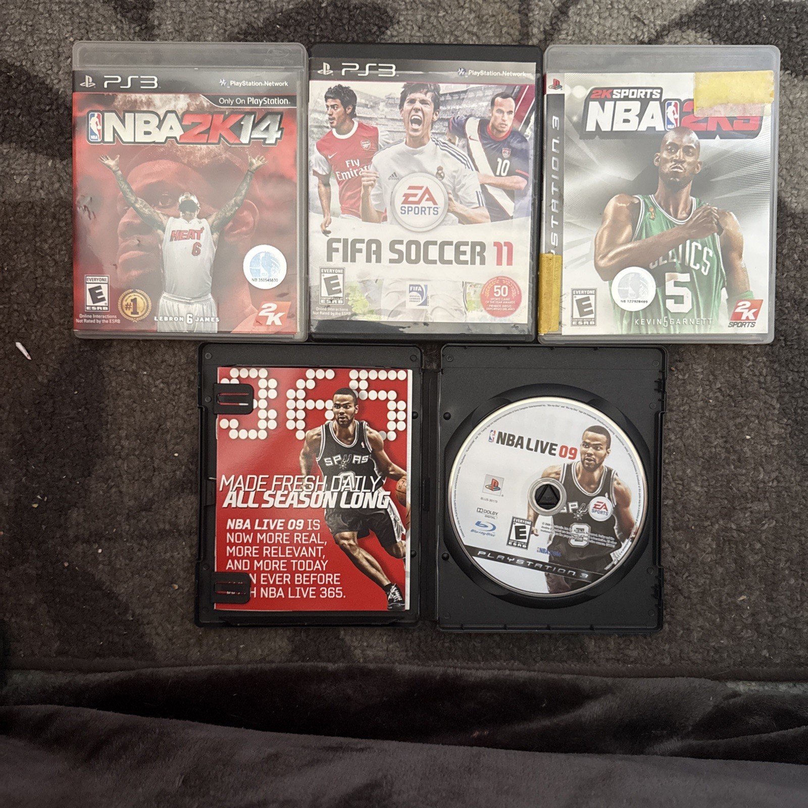 PS 3 NBA 2k 14 And 9, EA fifa Soccer 11 And NBA LIVE 09 Bundle