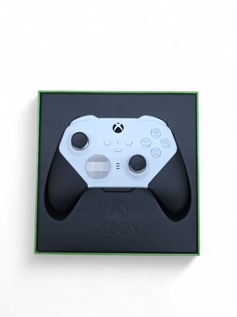 Microsoft Elite Series 2 Core Wireless Controller for Xbox PC Cloud – White