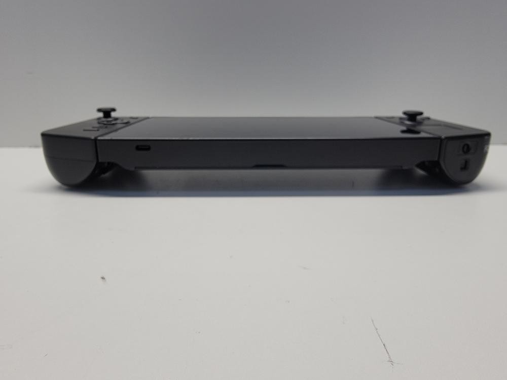 LENOVO LEGION GO W/ACC (P14028624)