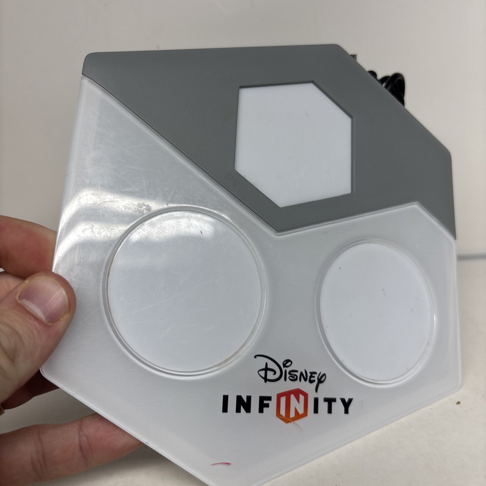 Disney Infinity USB Portal Base Pad Xbox 360 Model INF-8032385 Free Shipping