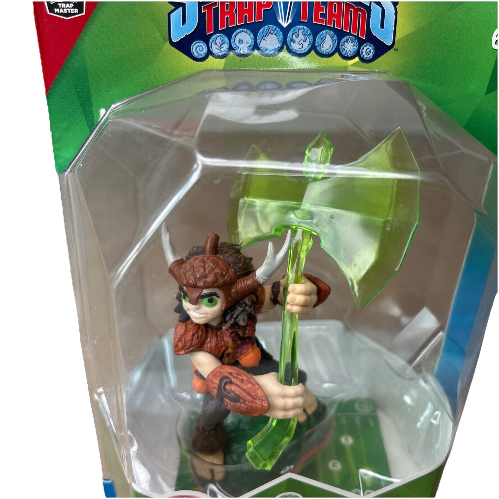 Skylanders Trap Team Bushwack Trap Master Figure Axe Damaged Box