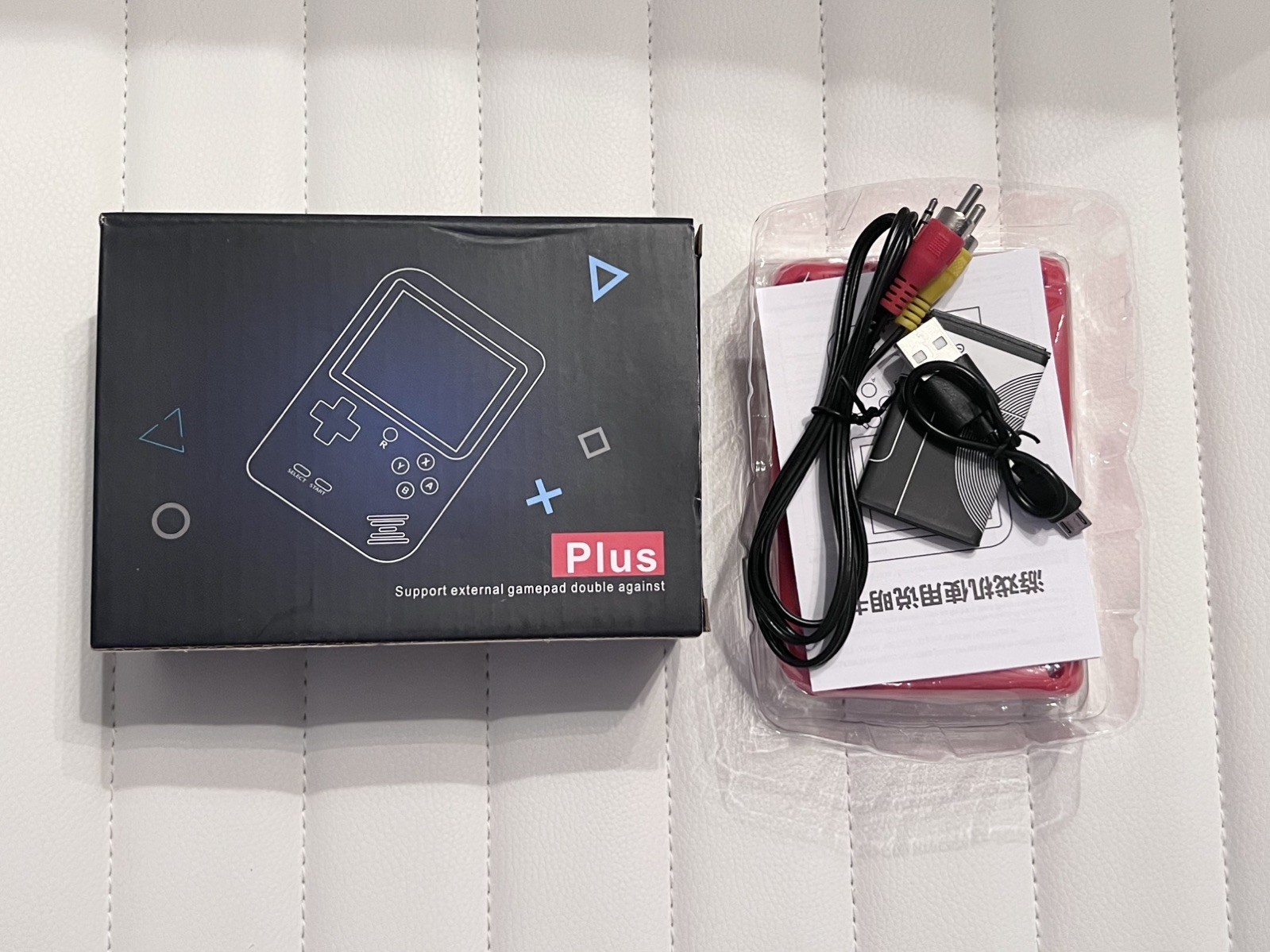 Red RETRO FC Play Version PLUS Portable External Gamepad Double Against 6Hrs
