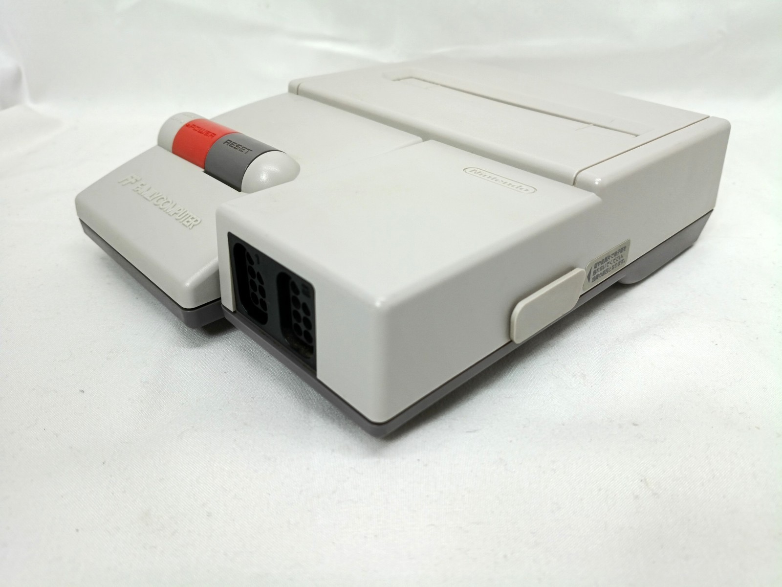 Nintendo AV Famicom Console +Super Mario 1,2,3 (USA) New Famicom NTSC-J Tested
