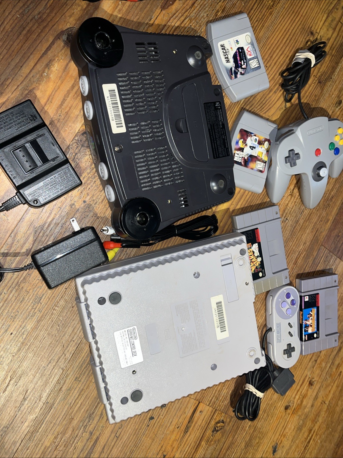 Super Nintendo SNES + N64 Nintendo 64 Bundles – Both Tested And Working