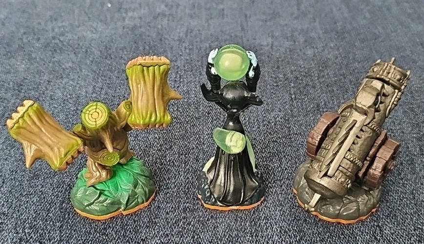 Activision Skylanders Lot Of 3 Stump Smash, Hex, Dragonfire series 2 Character