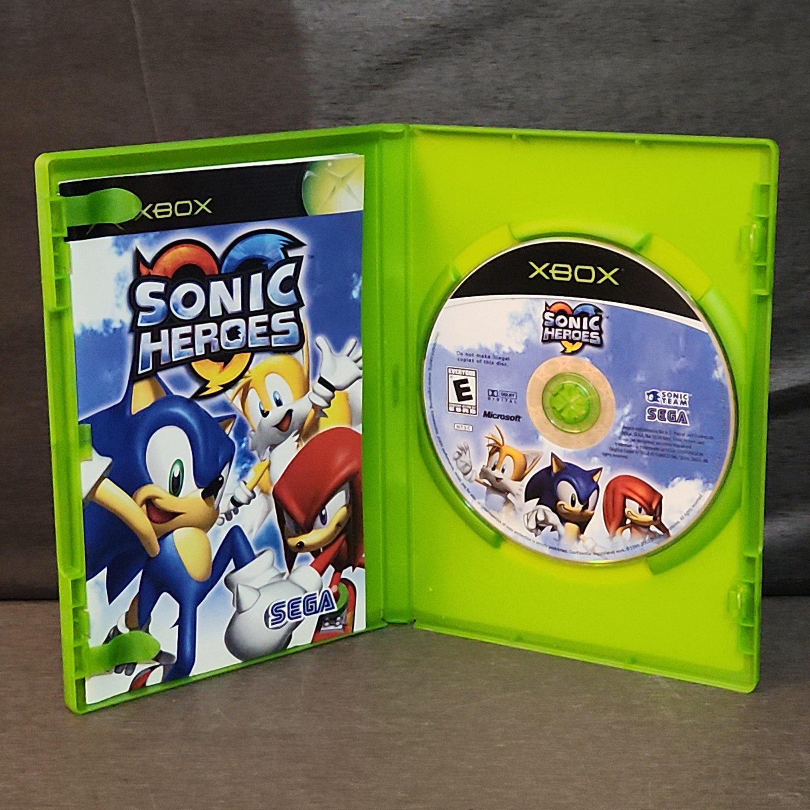 Sonic Heroes XBOX Game CIB Original