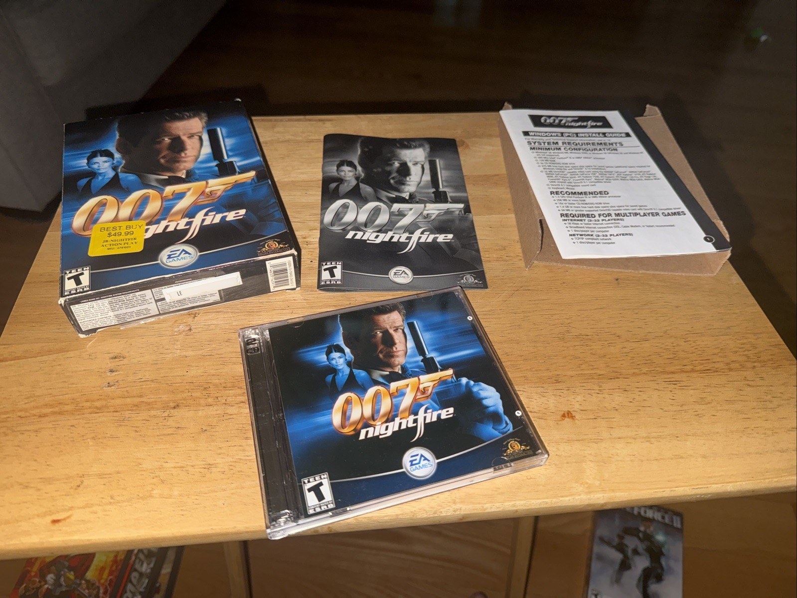 James Bond 007: Nightfire (PC, 2002) Box, Case, Book And Working Game
