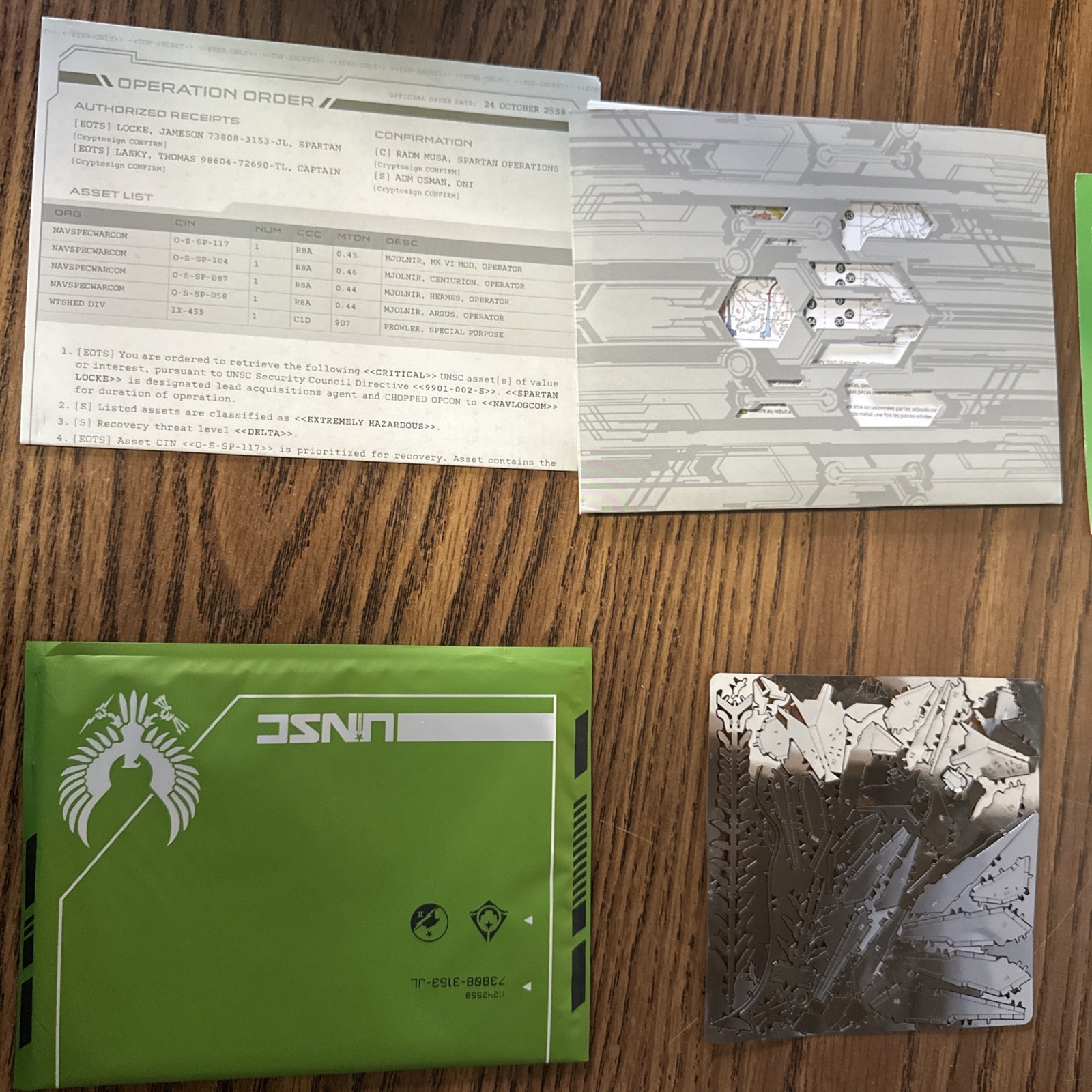 Halo 5: Guardians – Limited Edition (Microsoft Xbox One) CIB – Unused Code