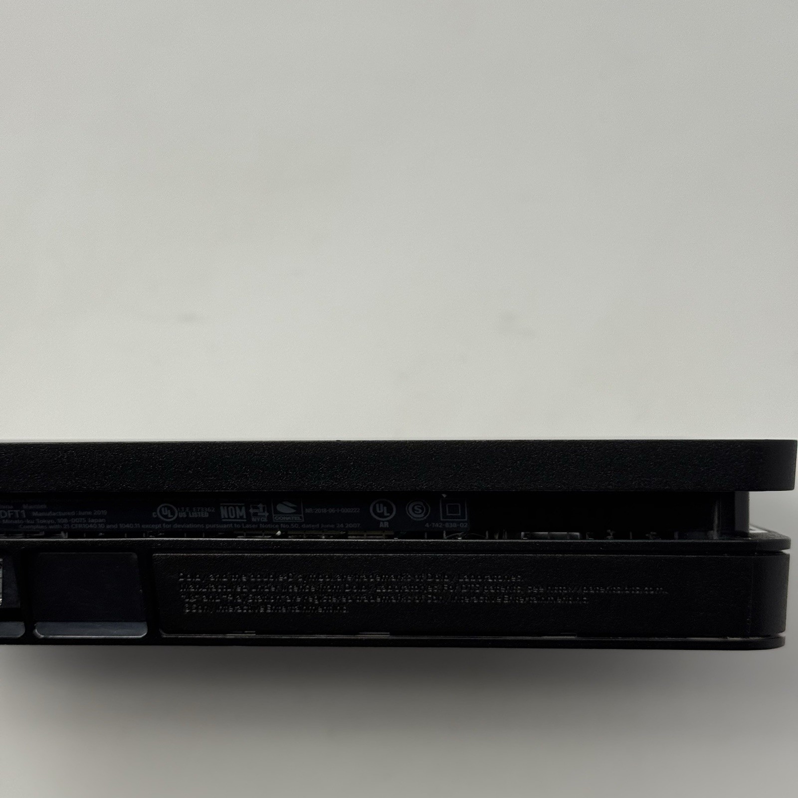 Sony PlayStation 4 Slim 1TB Console CUH-2215B Power Cord HDMI Skyrim Game Tested