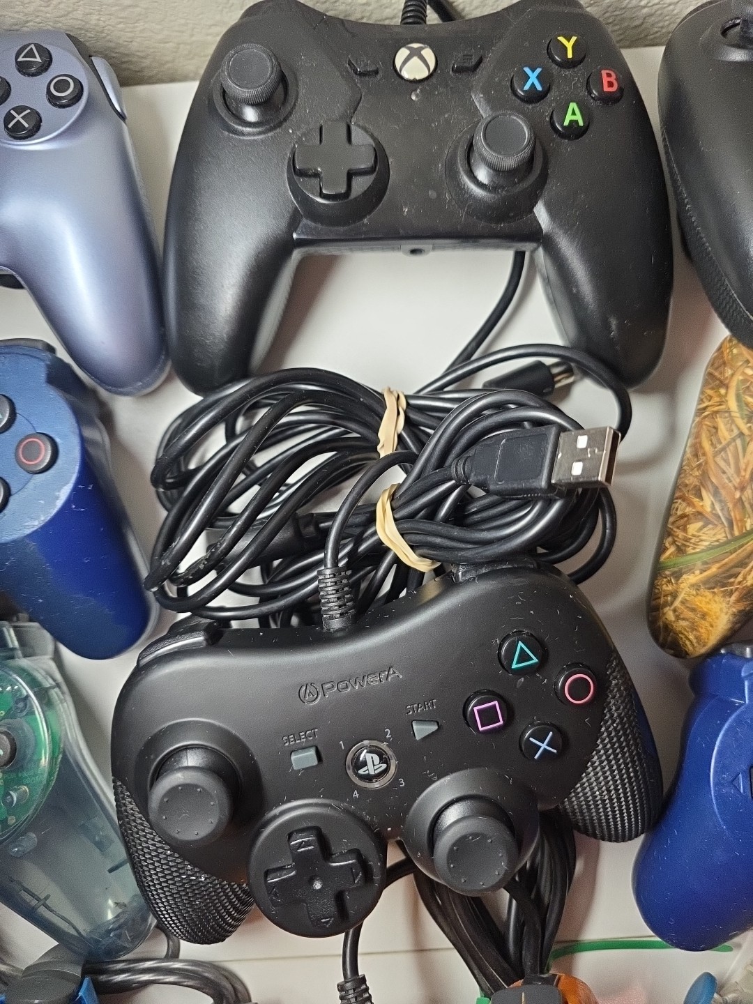 Lot Of 3rd Party Video Game Controllers & Accessories For Wii Xbox PS – Untested