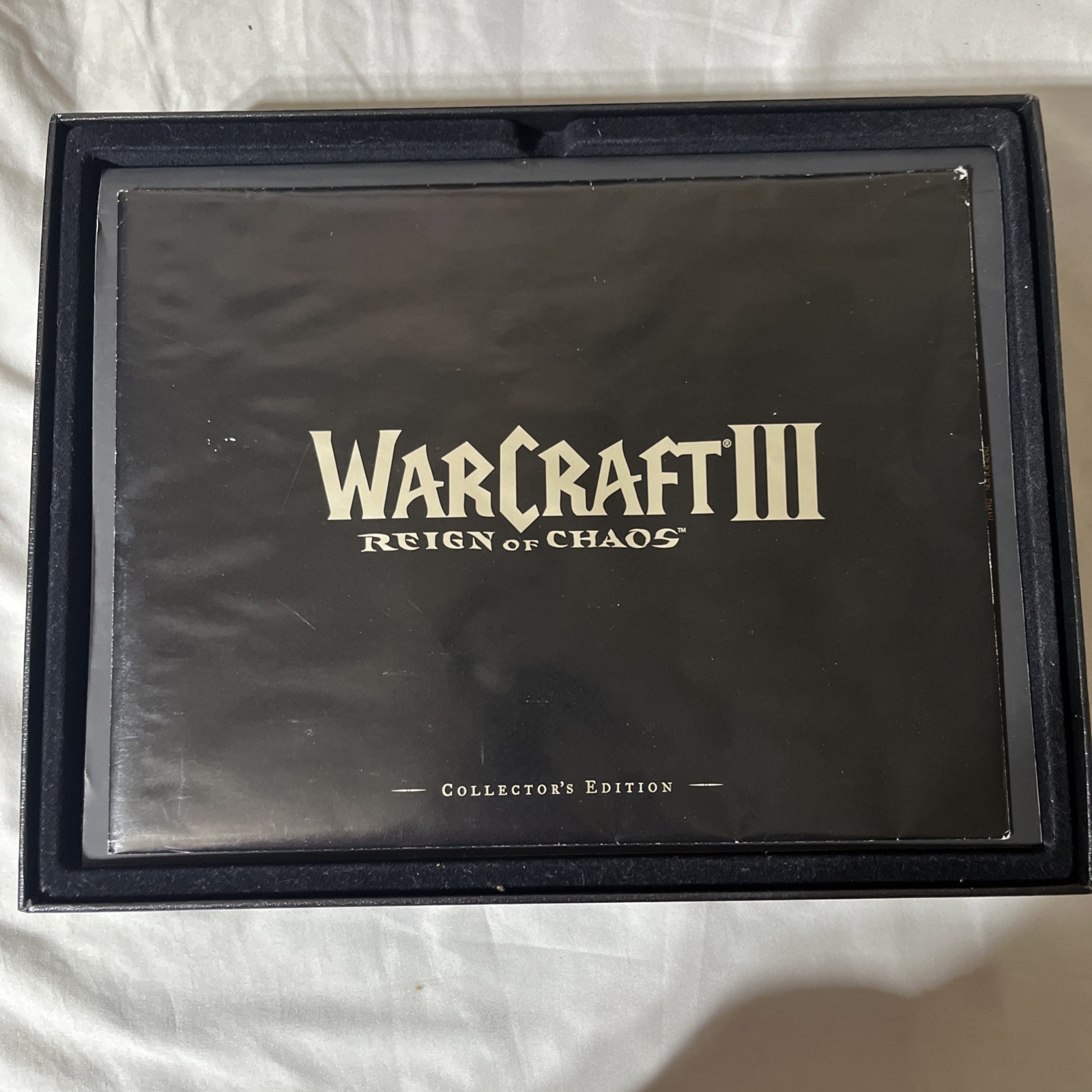 WARCRAFT III REIGN OF CHAOS – COLLECTOR’S EDITION VERY RARE PIECES