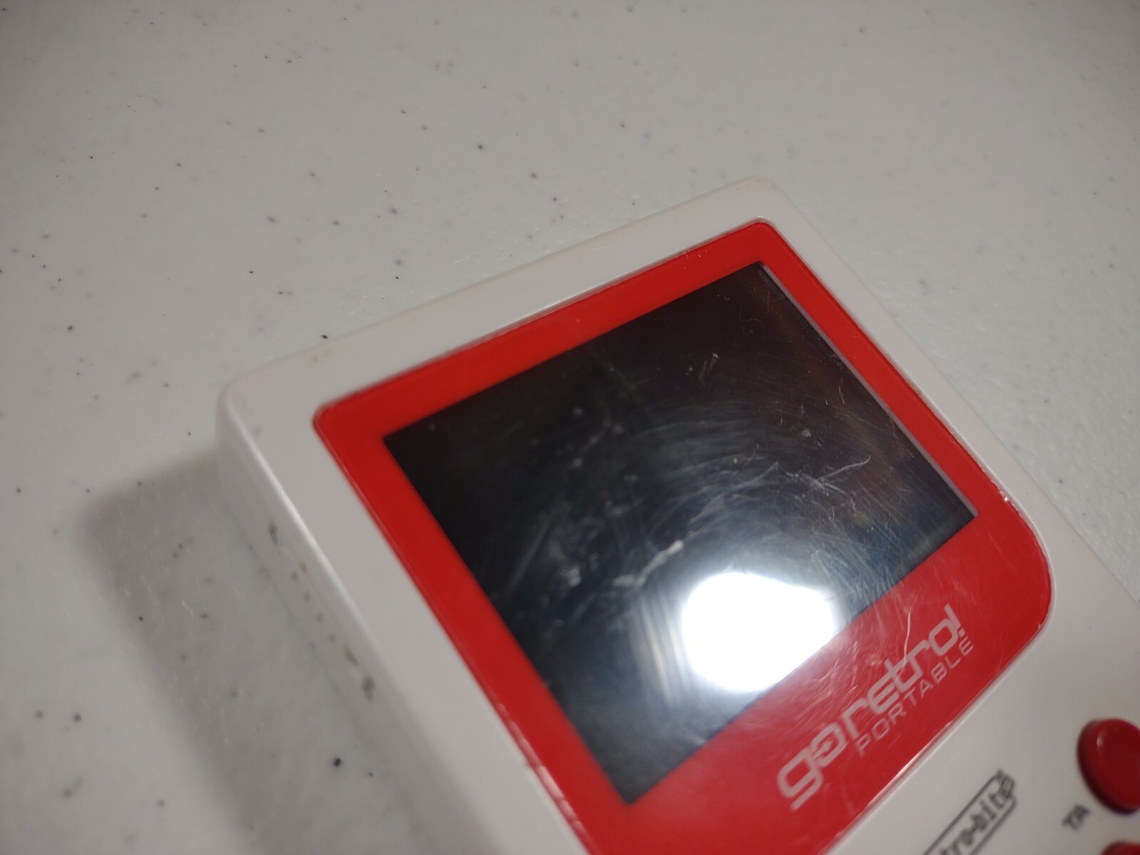 Retro-Bit Go Retro Portable Handheld Video Game System | E4