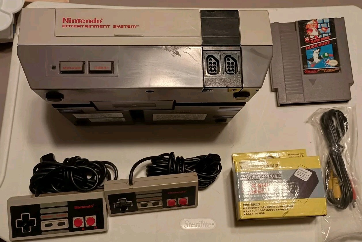 Nintendo NES Fully Tested and Ready To Play…Please Read Description.