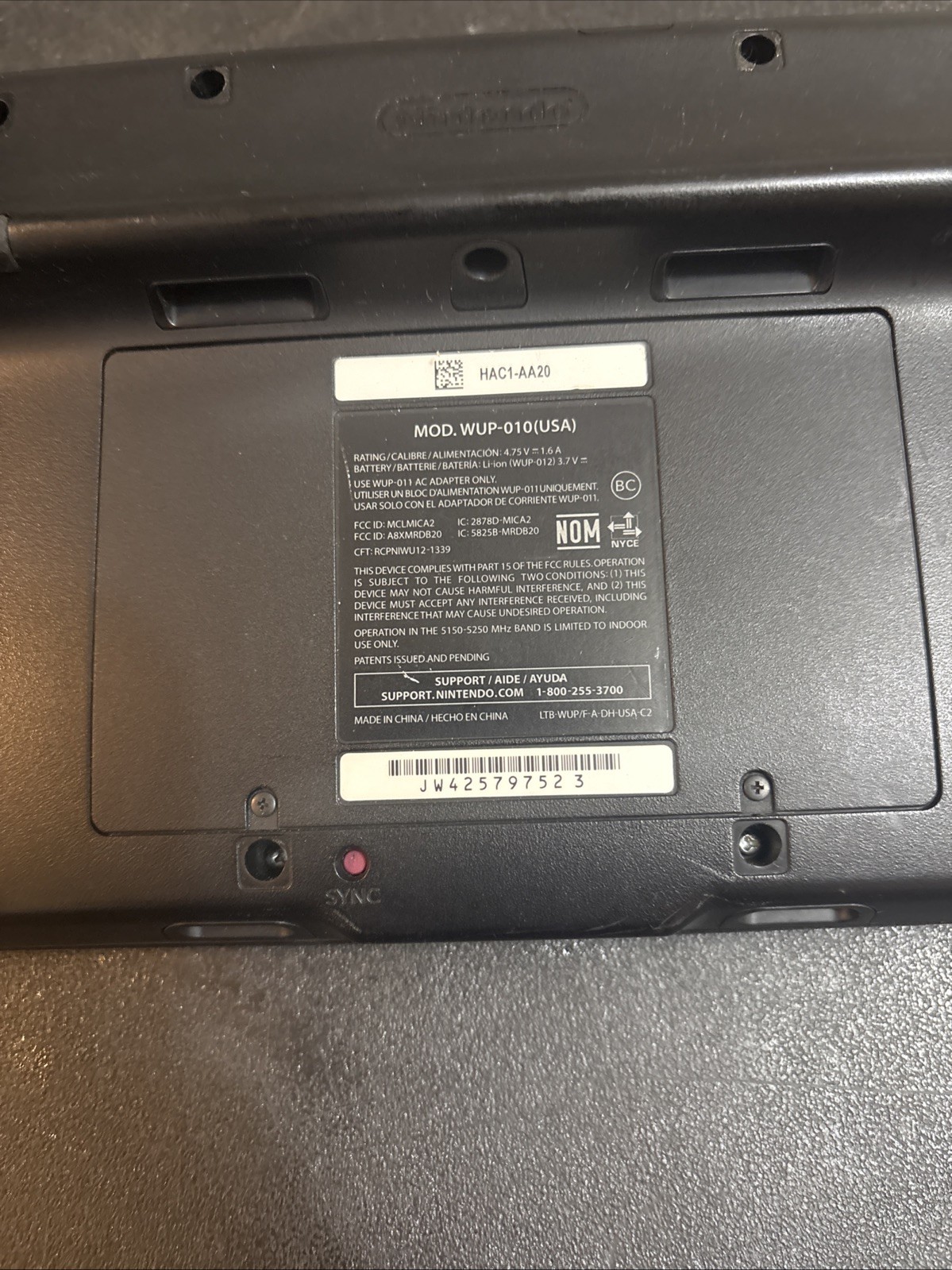 Nintendo Wii U Game Pad WUP-010 For Parts Or Repair Won’t Power On AS-IS