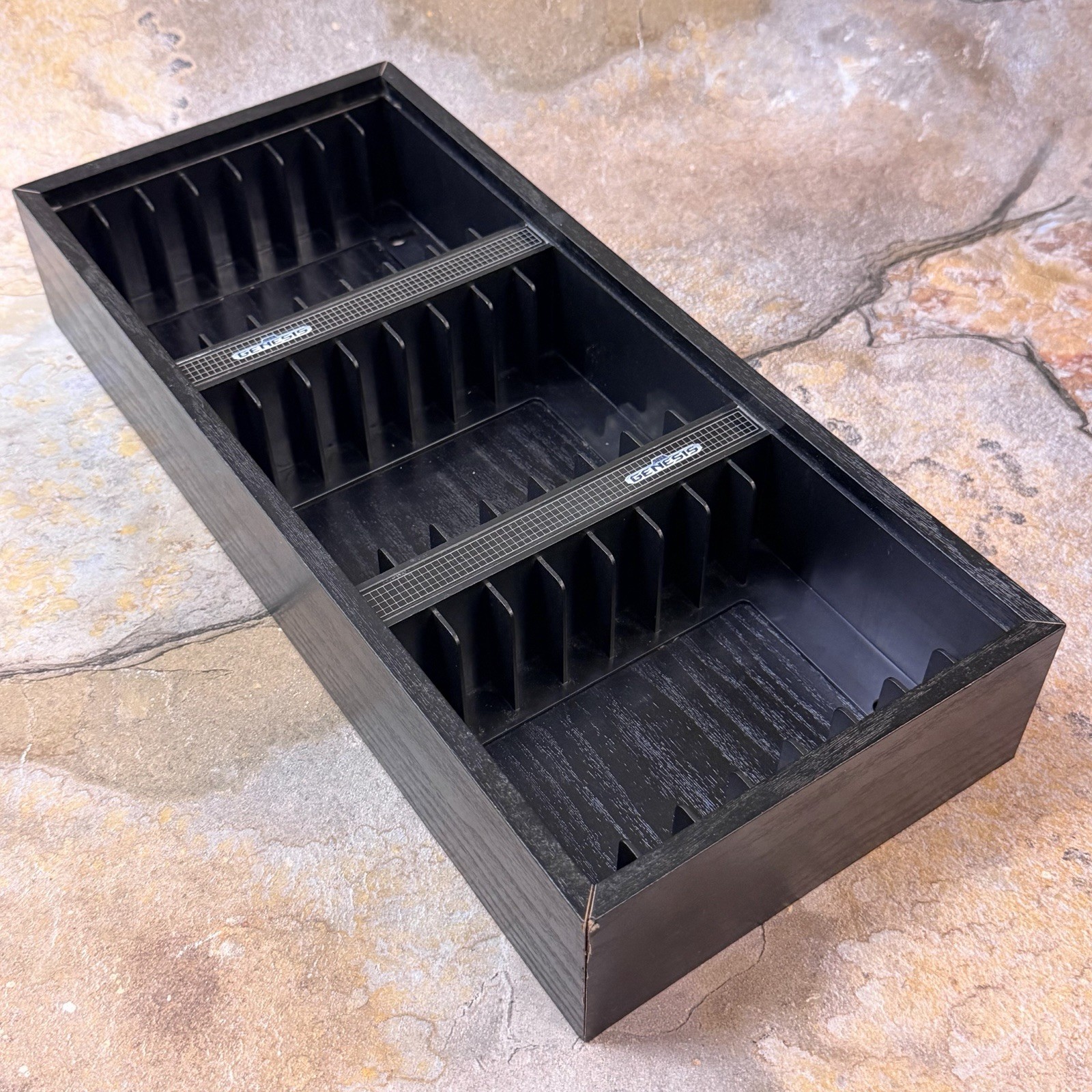 Vintage SEGA Genesis 24 Video Game Cartridge Holder Wall Mount Storage **READ**