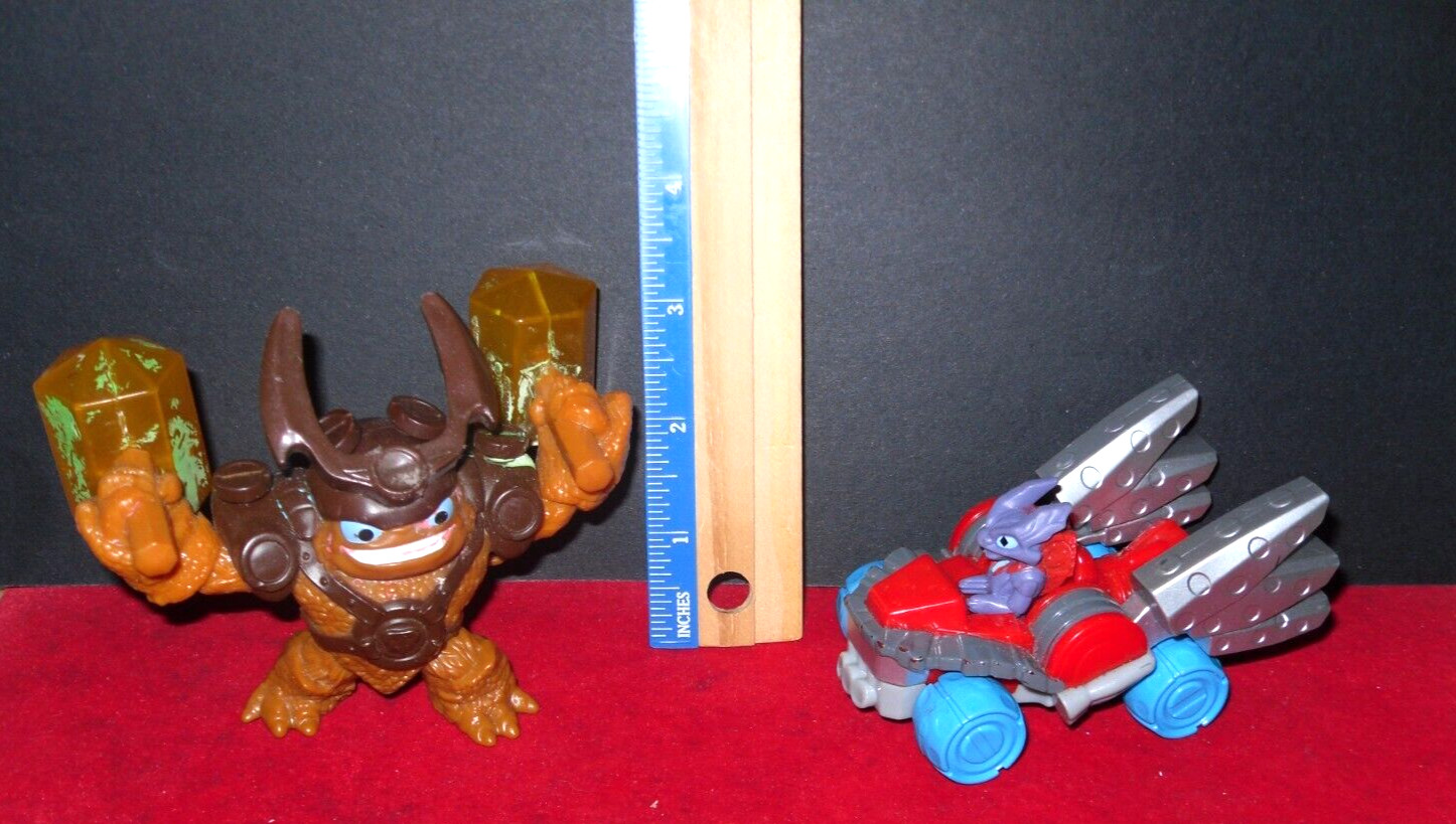 Skylanders Lot of 2 Figures Wallop & Spitfire