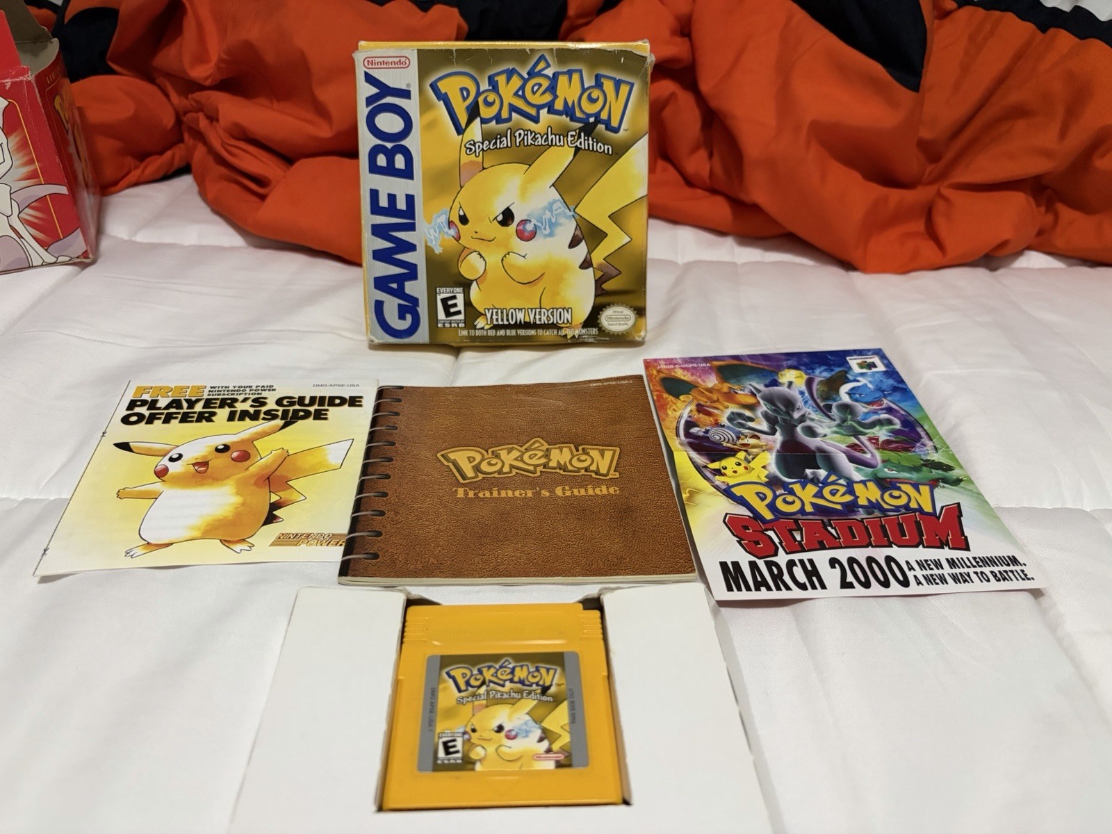 POKEMON: YELLOW VERSION Nintendo Game Boy Tested Authentic COMPLETE WITH BOX