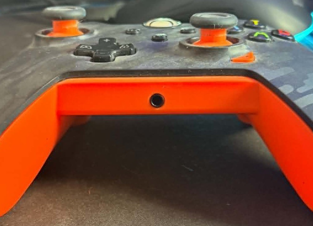 Xbox/PC Wired Gaming Controller By PDP