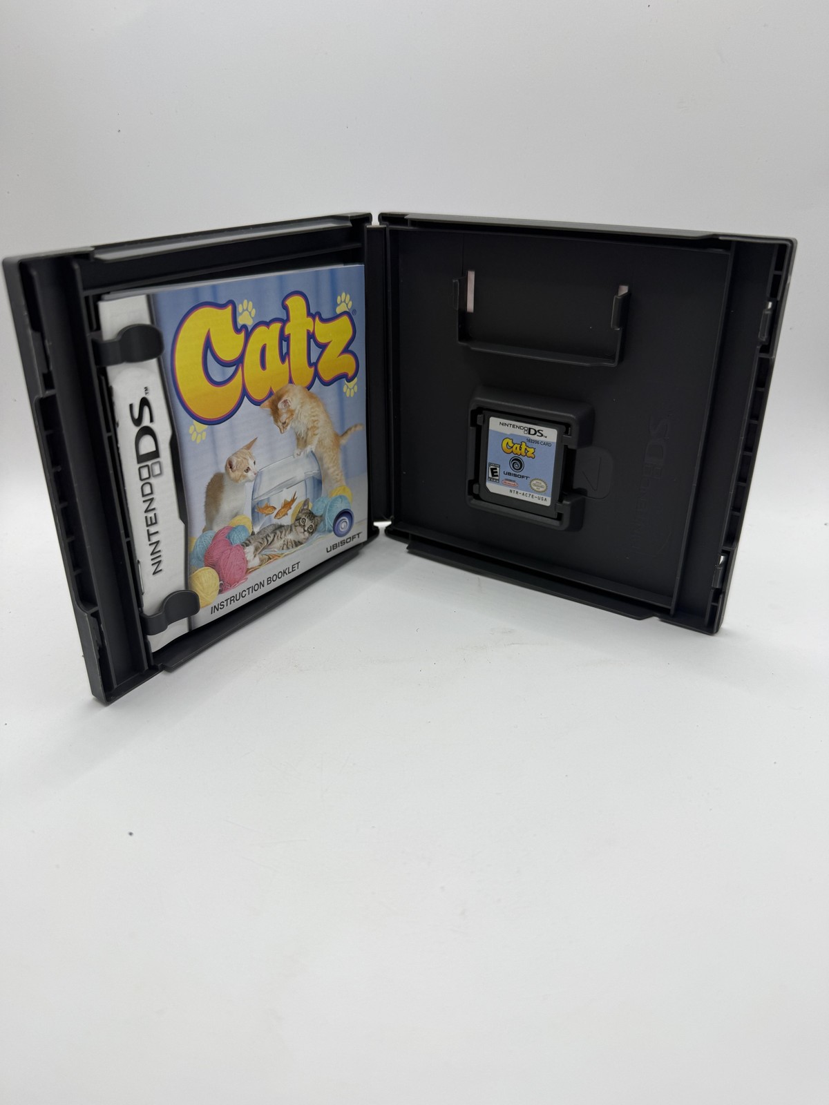 Petz Catz 2 Nintendo DS Game Complete CIB Everyone Ubisoft Virtual Pet Sim TEST