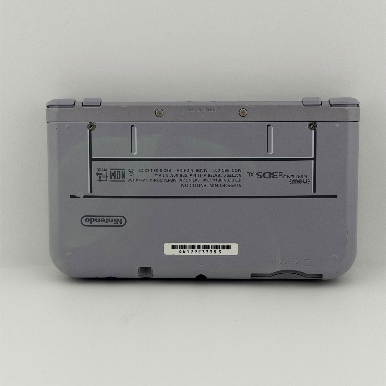Nintendo New Nintendo 3DS XL SNES Edition Handheld Console (NTSC) Very Good Cond
