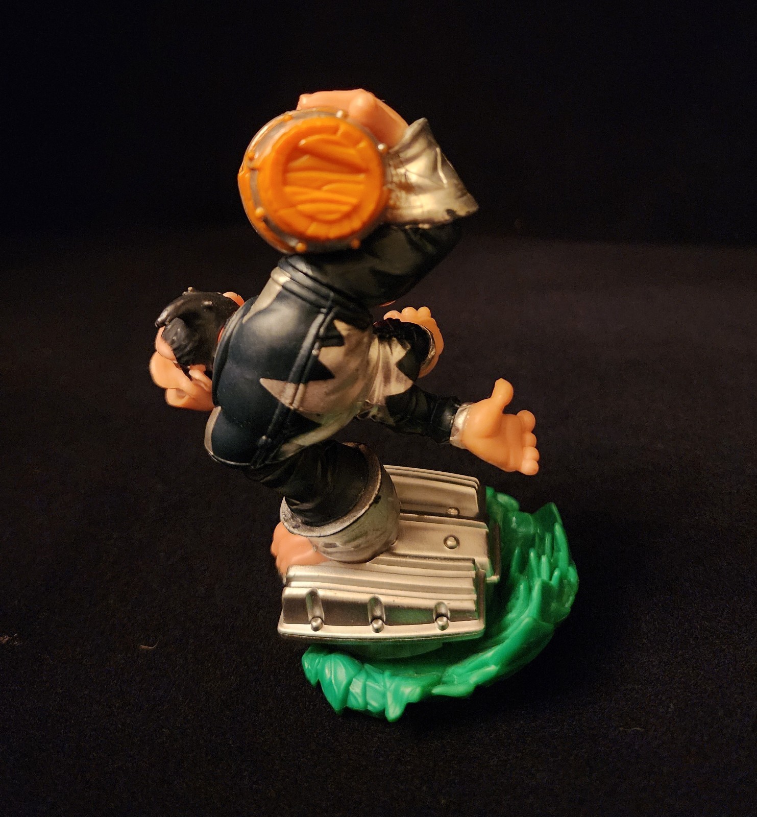 Skylanders Superchargers – Dark Donkey Kong and Barrel Blaster Figure