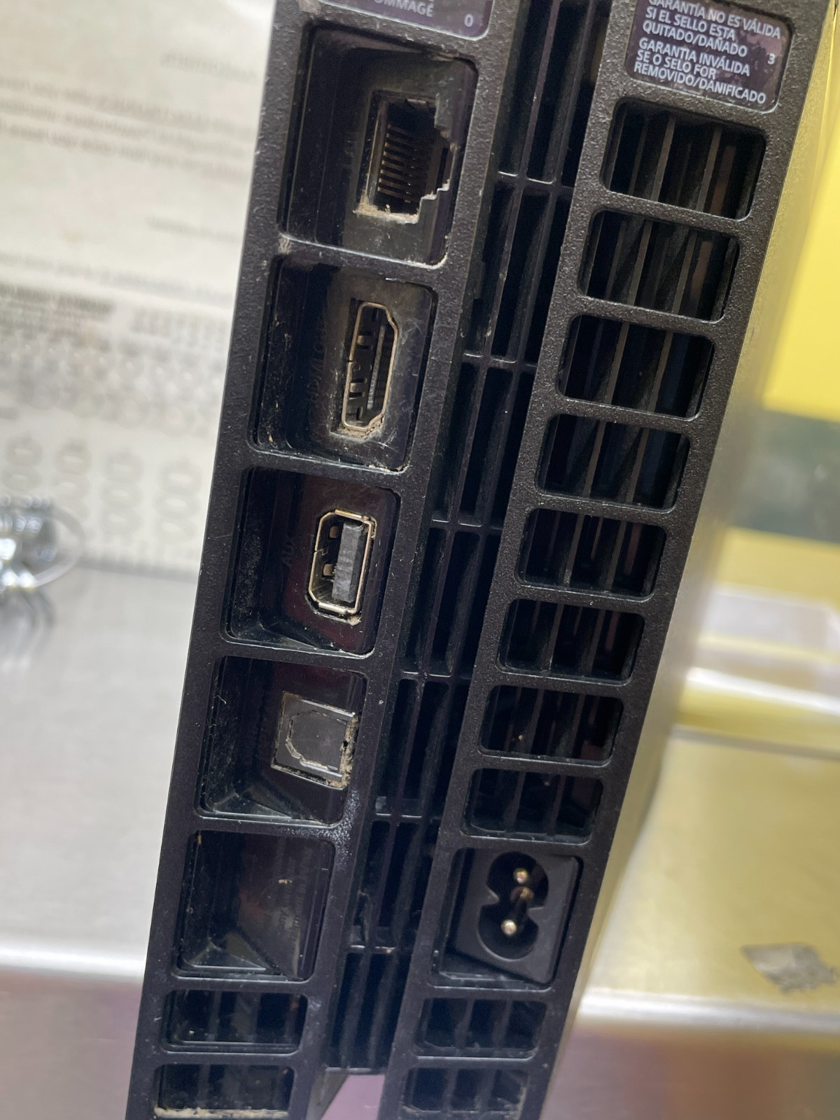 Sony PlayStation 4 Console – 500 GB (CUH1215A)