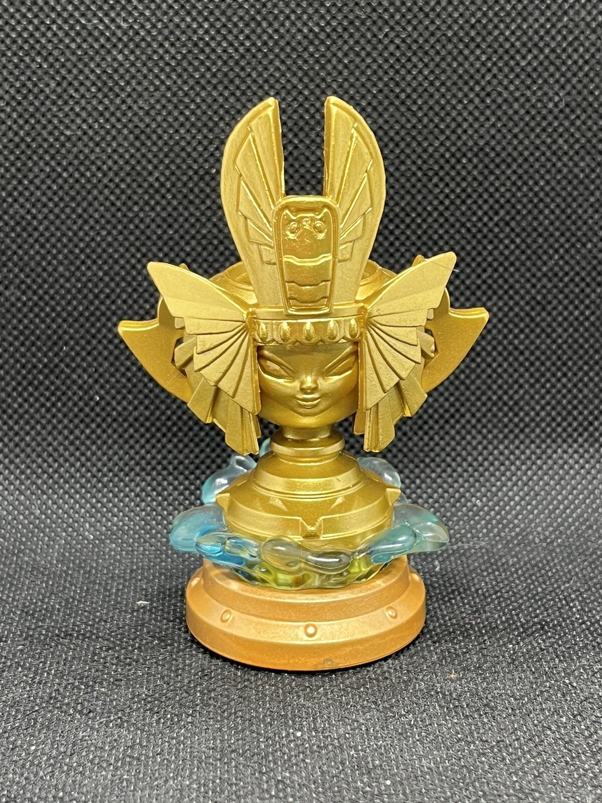 Skylanders SuperChargers Lot (3) Figures Plus Sea Trophy Spitfire Gill Grunt Elf