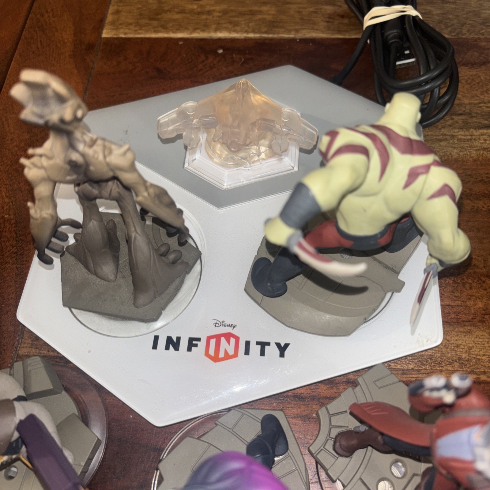 Disney Infinity 2.0 Guardians of the Galaxy Lot Of 6 & Base Free Ship