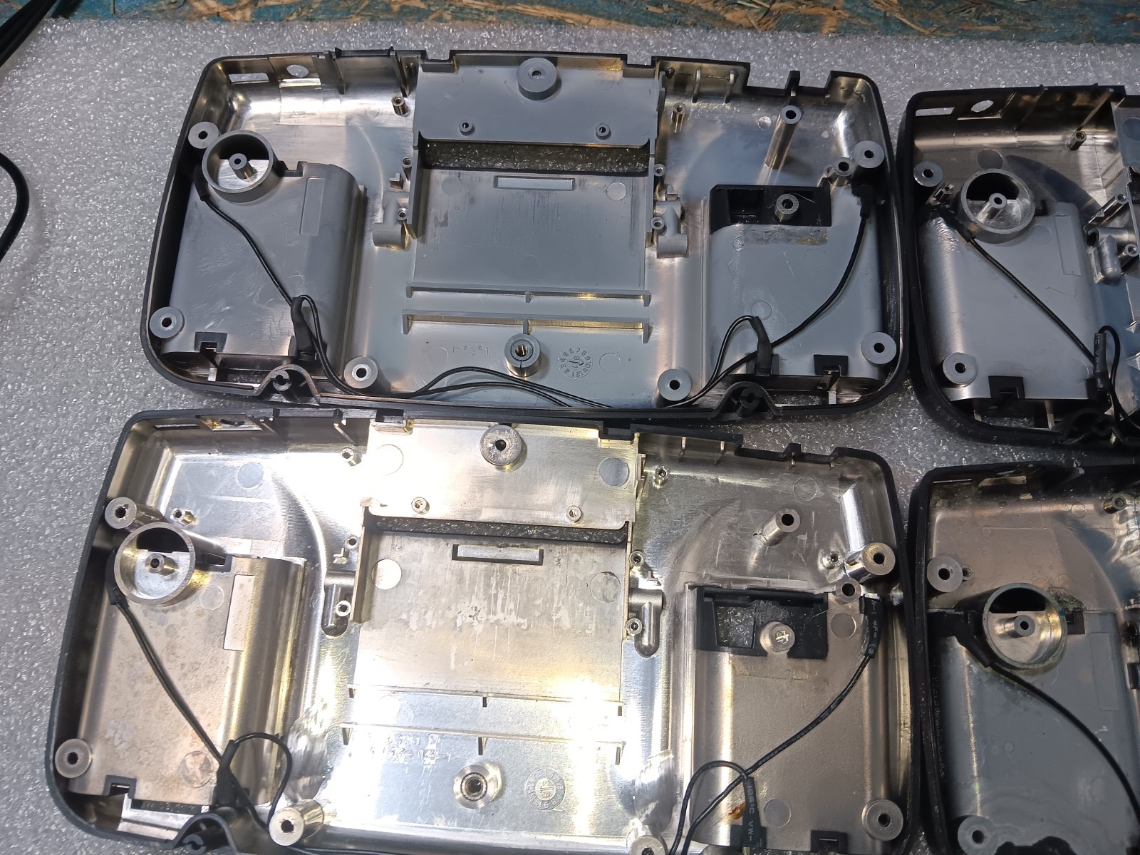 SEGA Game Gear 2110 EXACT EMPTY BACK BATTERY CORROSION X6 ONLY-INTACT-SEE ALL