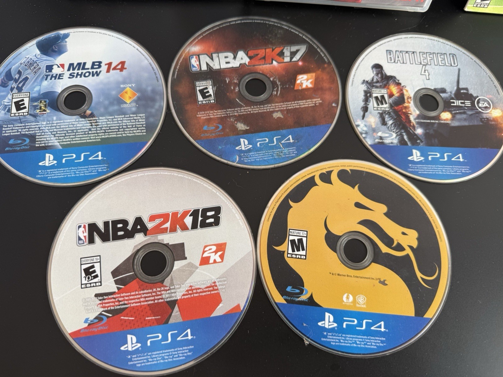 Video Game Lot of (33) Mixed PS3 Wii PS4 Xbox One Xbox 360 DS Gameboy Switch