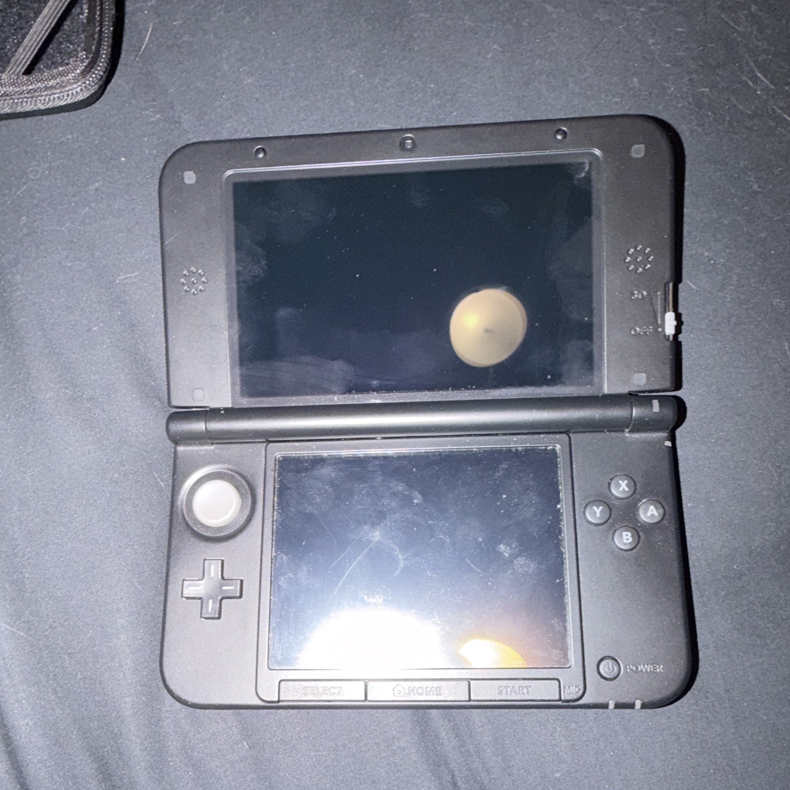 Nintendo 3DS XL SPR-001 Black 3D Capable Region Free Handheld 4GB