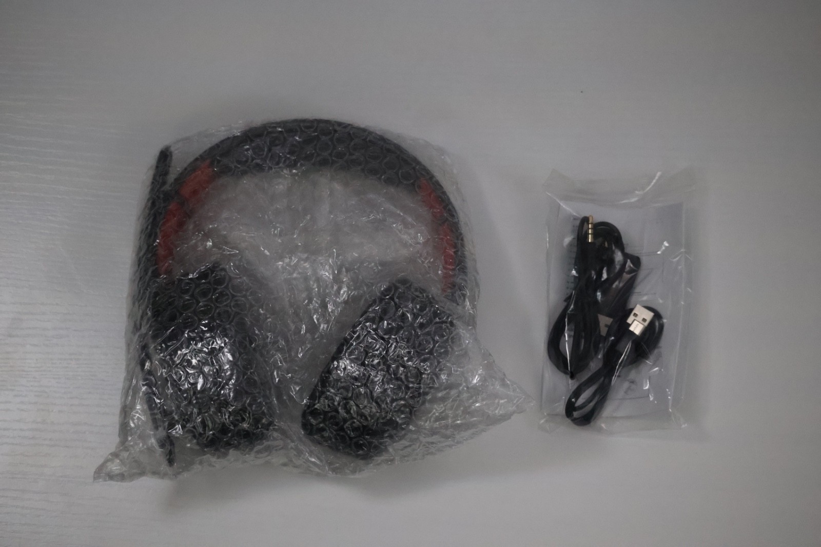 Acer Nitro Gaming Headset K2 Wireless/Wired Noise Isolation Boom Mic Black/Red