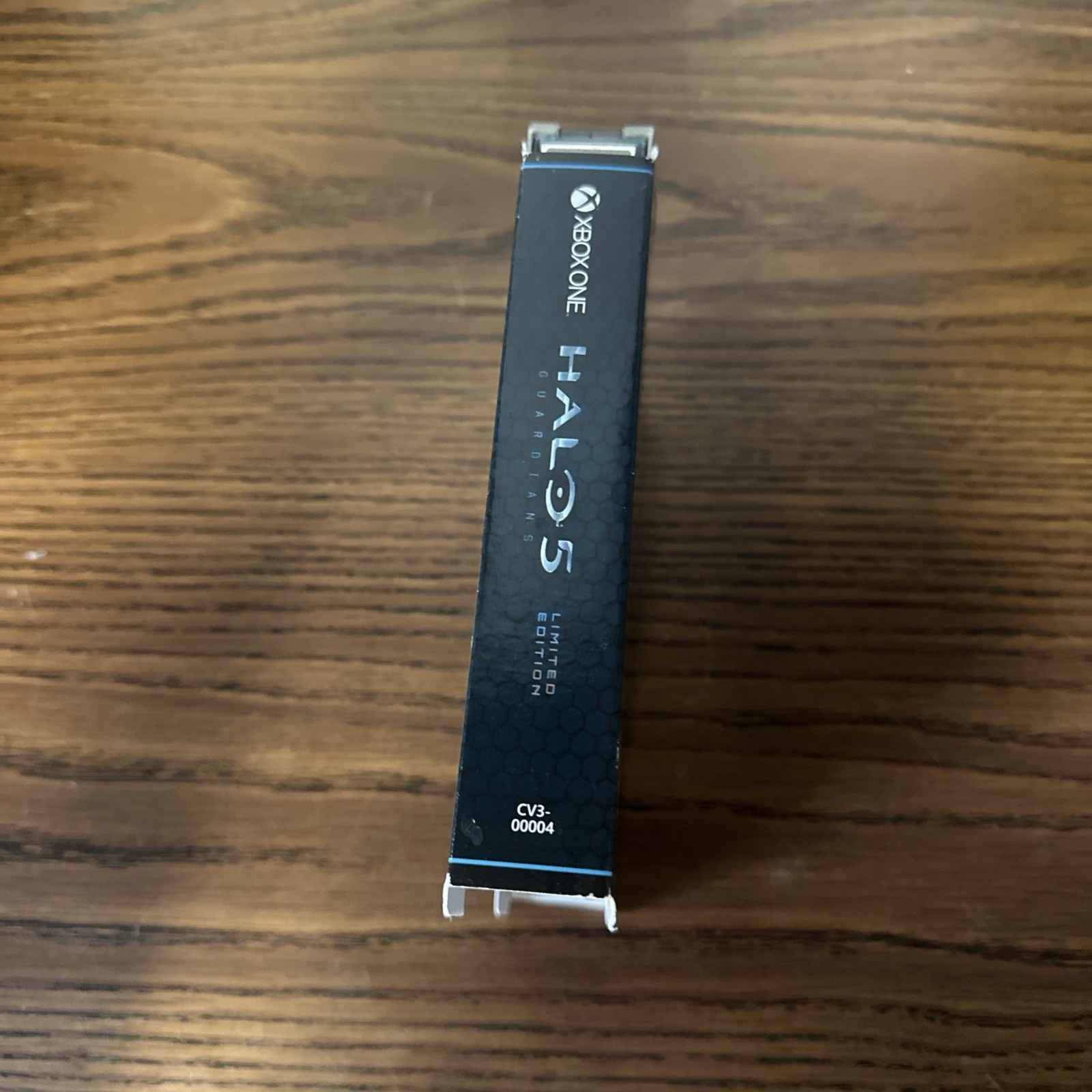 Halo 5: Guardians – Limited Edition (Microsoft Xbox One) CIB – Unused Code