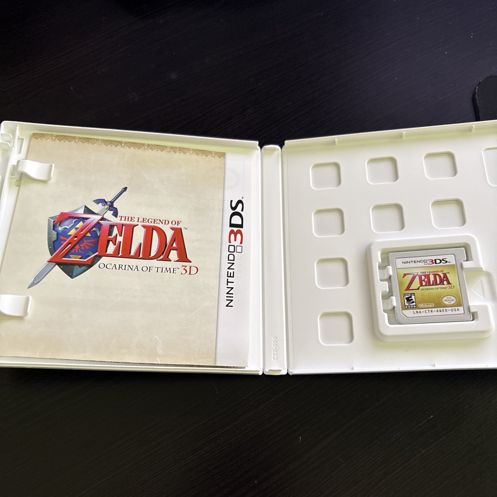 The Legend of Zelda: Ocarina of Time 3D Nintendo 3DS with Case and Manual Tested