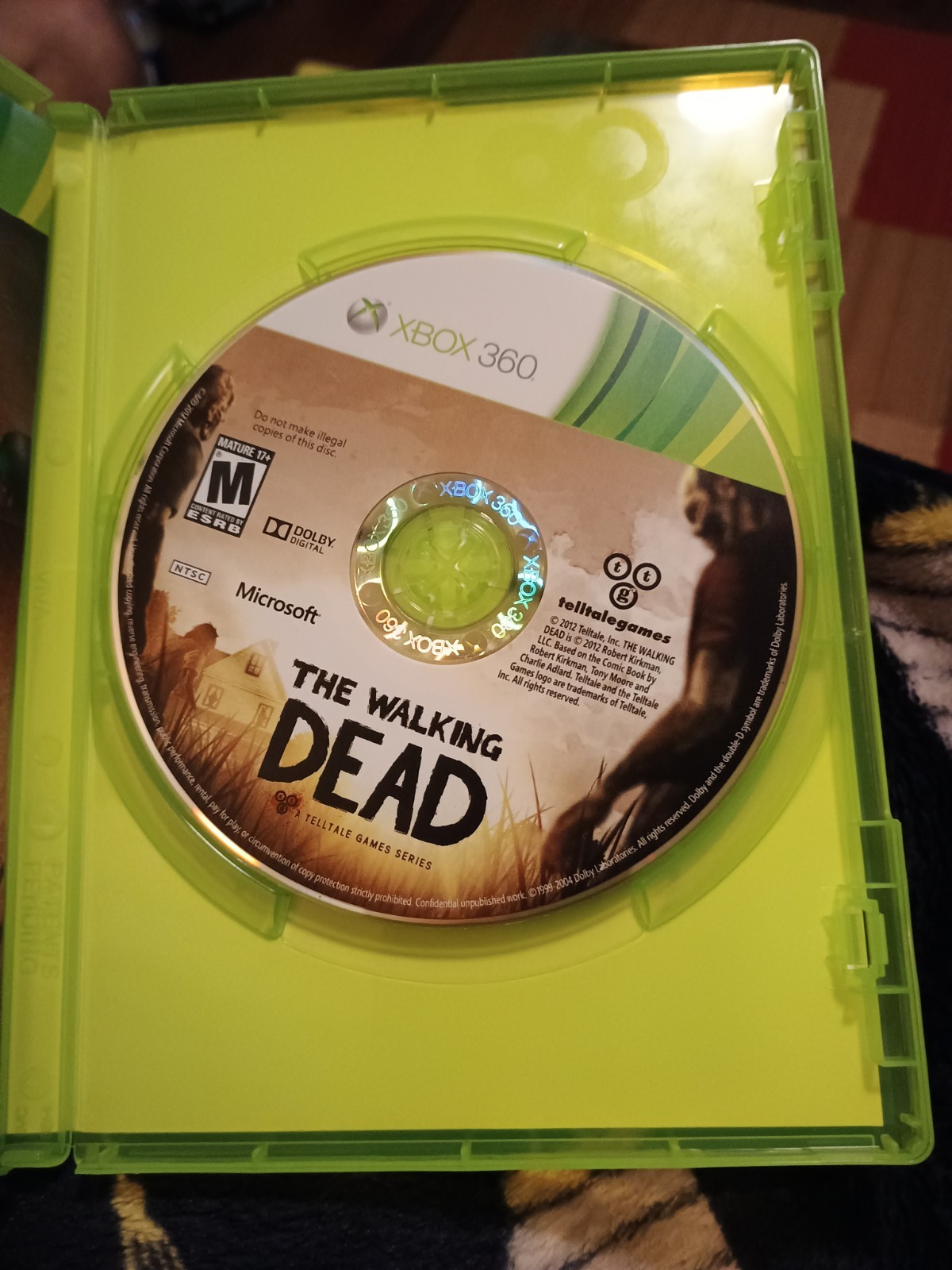 The Walking Dead: A Telltale Games Series (Microsoft Xbox 360, 2012)
